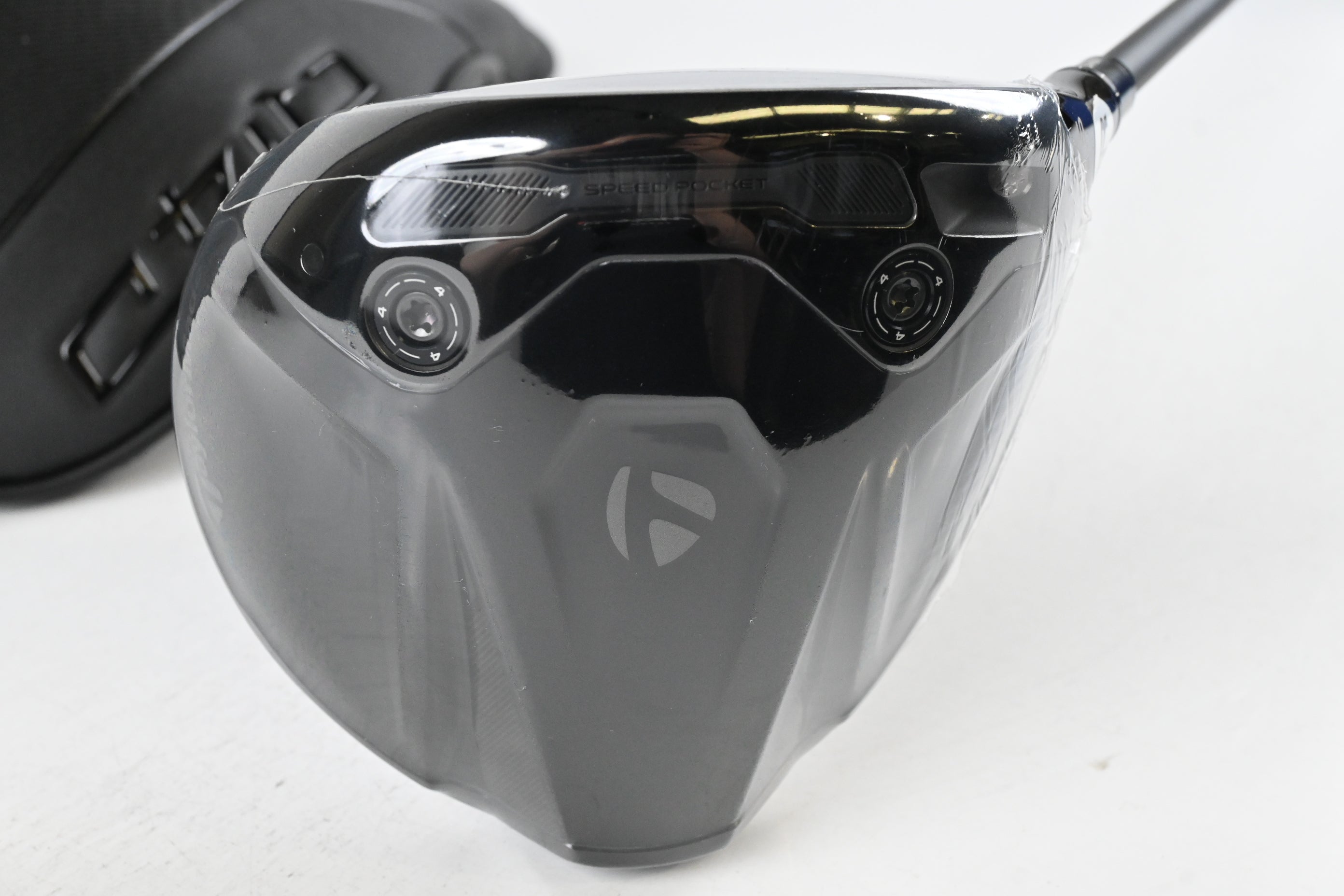 Taylormade Qi4D Shadowfall Driver / 10.5 Degree / Regular Flex REAX Blue 50