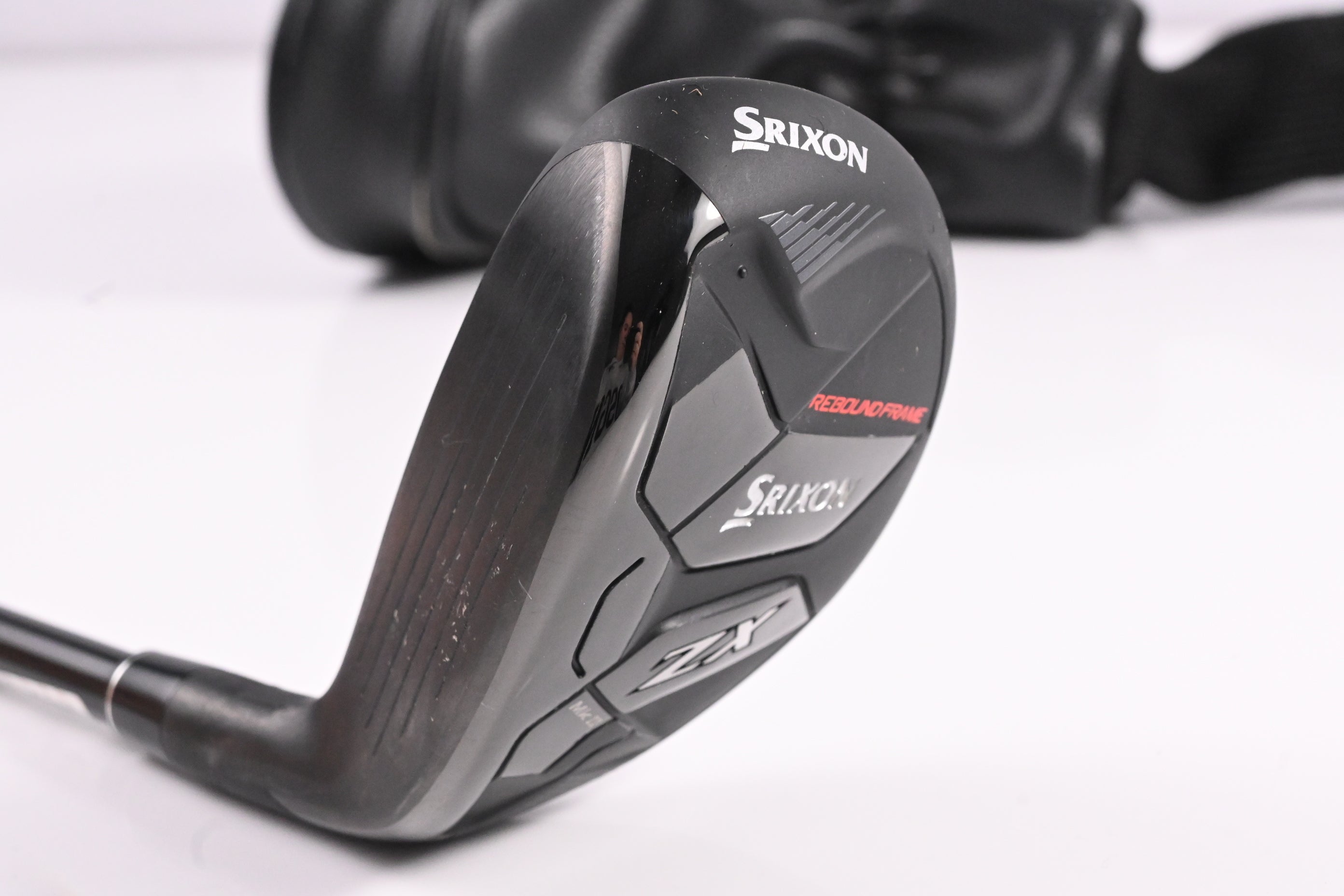 Left Hand Srixon ZX Mk II 2023 #4 Hybrid / 22 Degree / Regular Flex HZRDUS Smoke