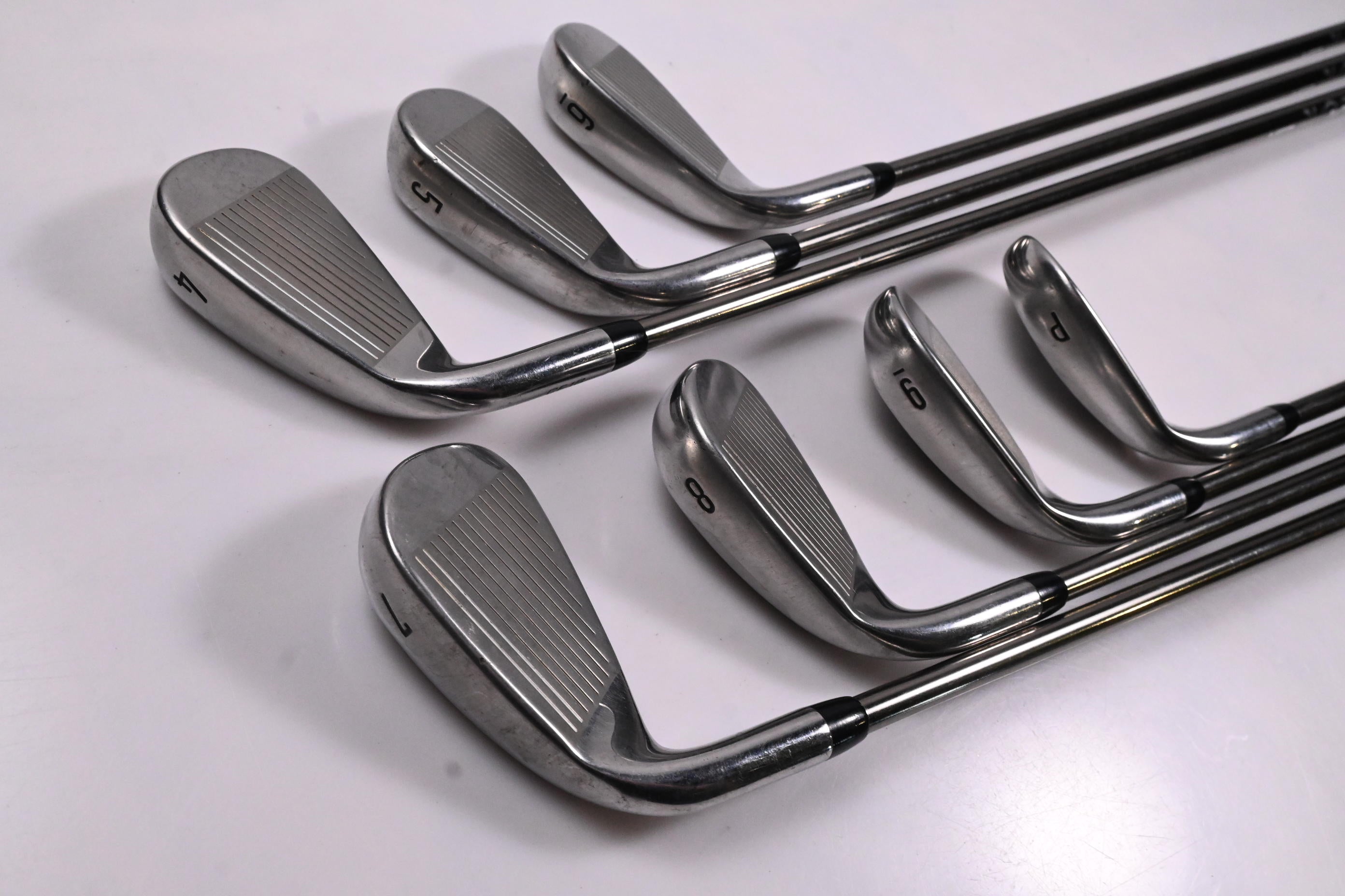 Callaway Rogue Irons / 4-PW / Senior Flex UST Recoil ESX 460 Shafts