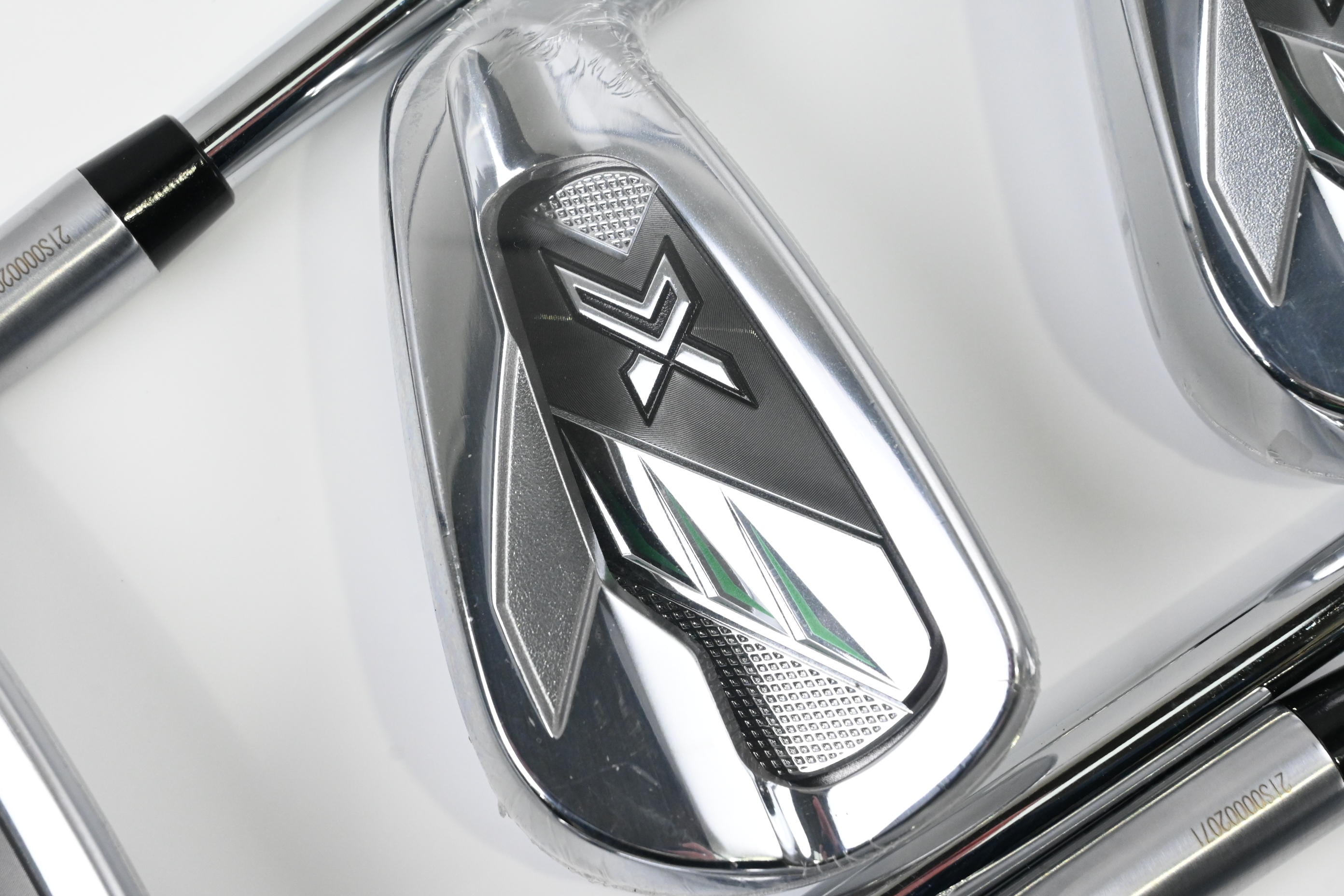 XXIO X 2022 Irons / 5-PW / Stiff Flex NS Pro 950GH Neo DST