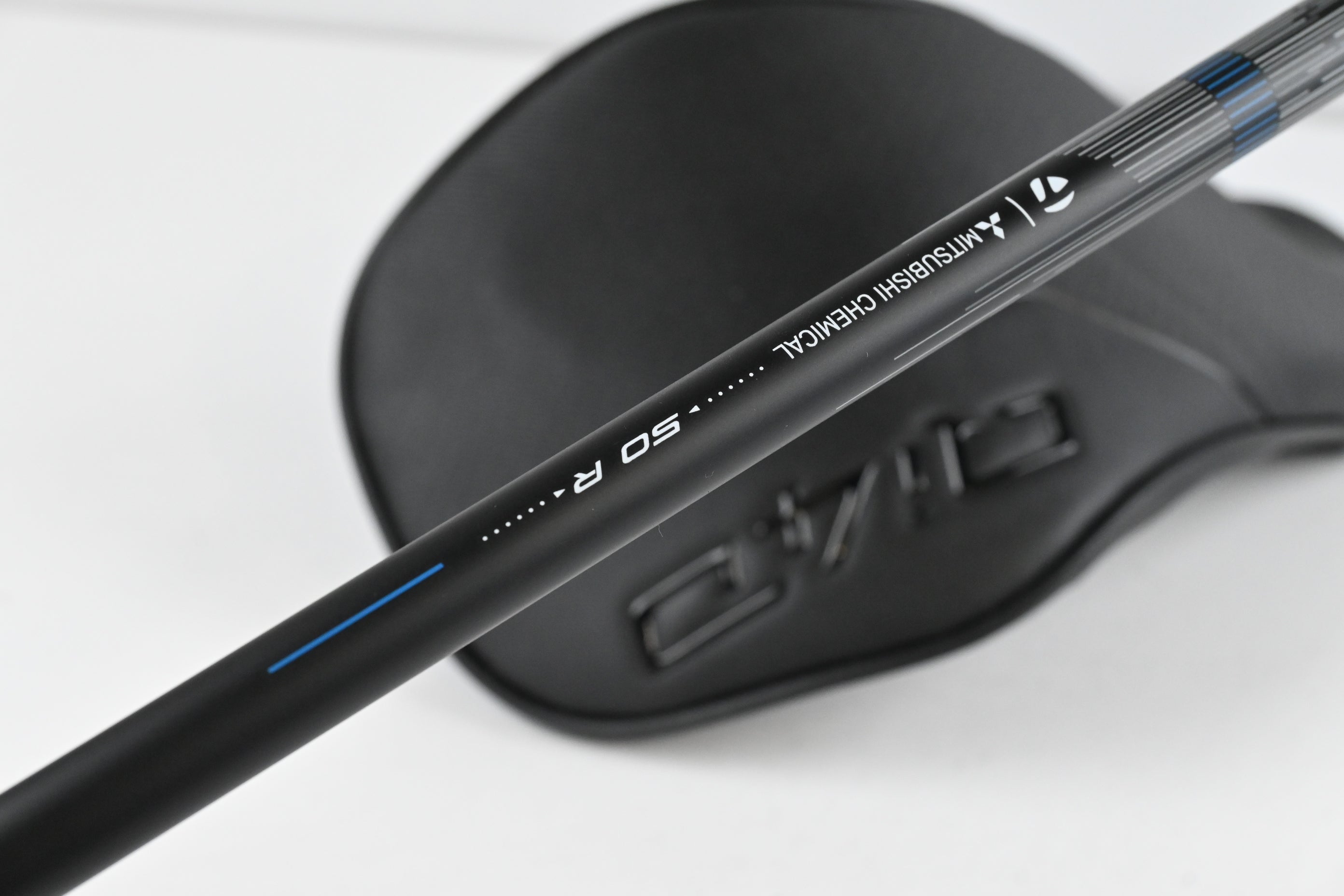 Taylormade Qi4D Shadowfall Driver / 10.5 Degree / Regular Flex REAX Blue 50