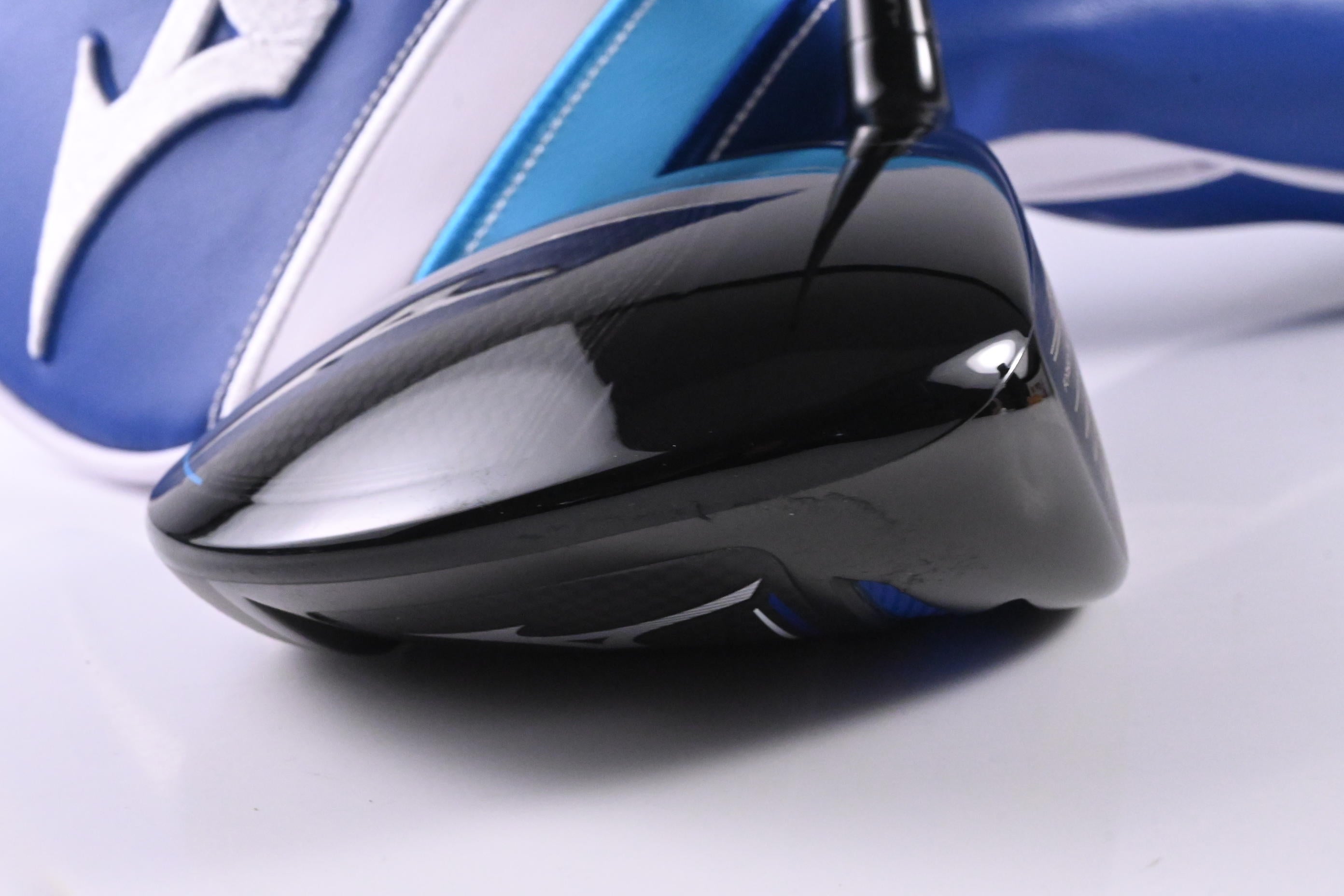 Mizuno ST-Max 230 Driver / 12 Degree / Regular Flex UST LinQ Red 5 M40X Shaft