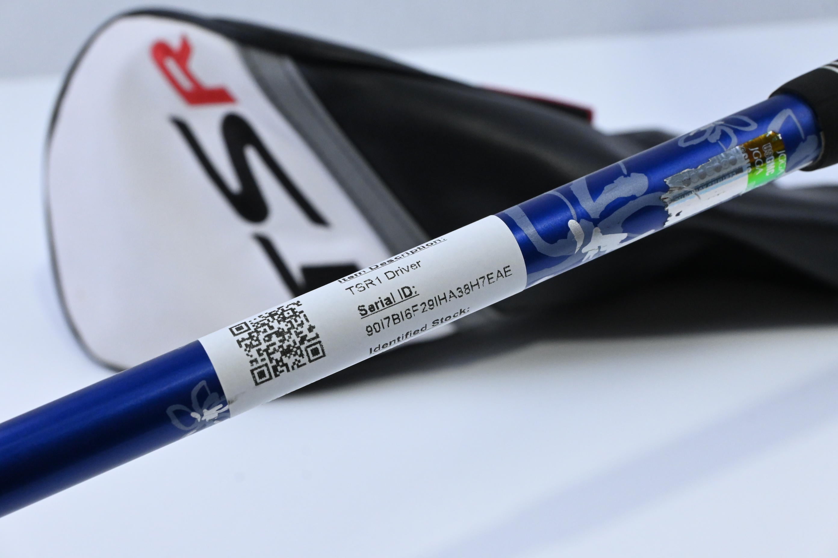 Titleist TSR1 Driver / 10 Degree / Stiff Flex Diamana S+ 62 Shaft