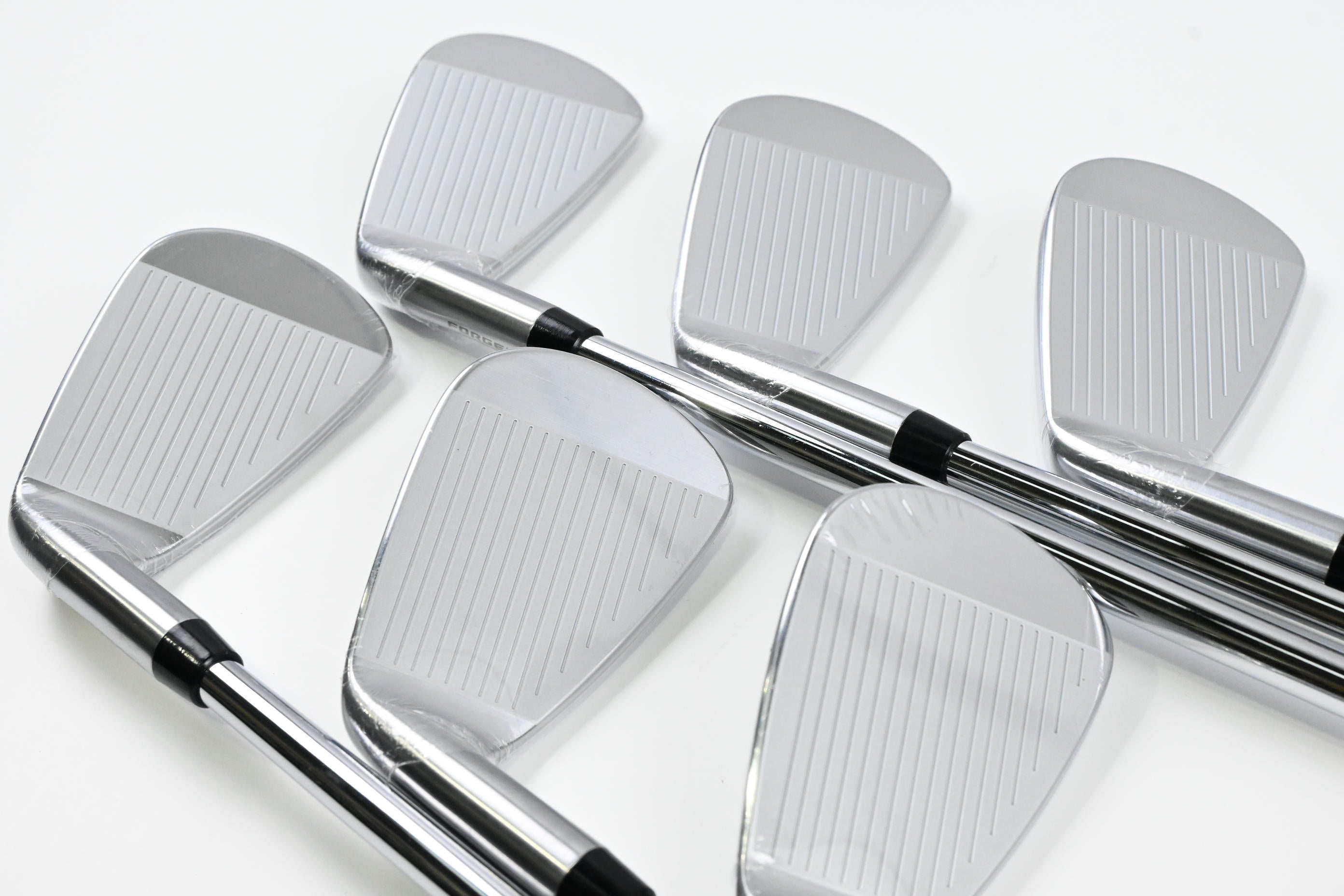 XXIO X 2022 Irons / 5-PW / Stiff Flex NS Pro 950GH Neo DST