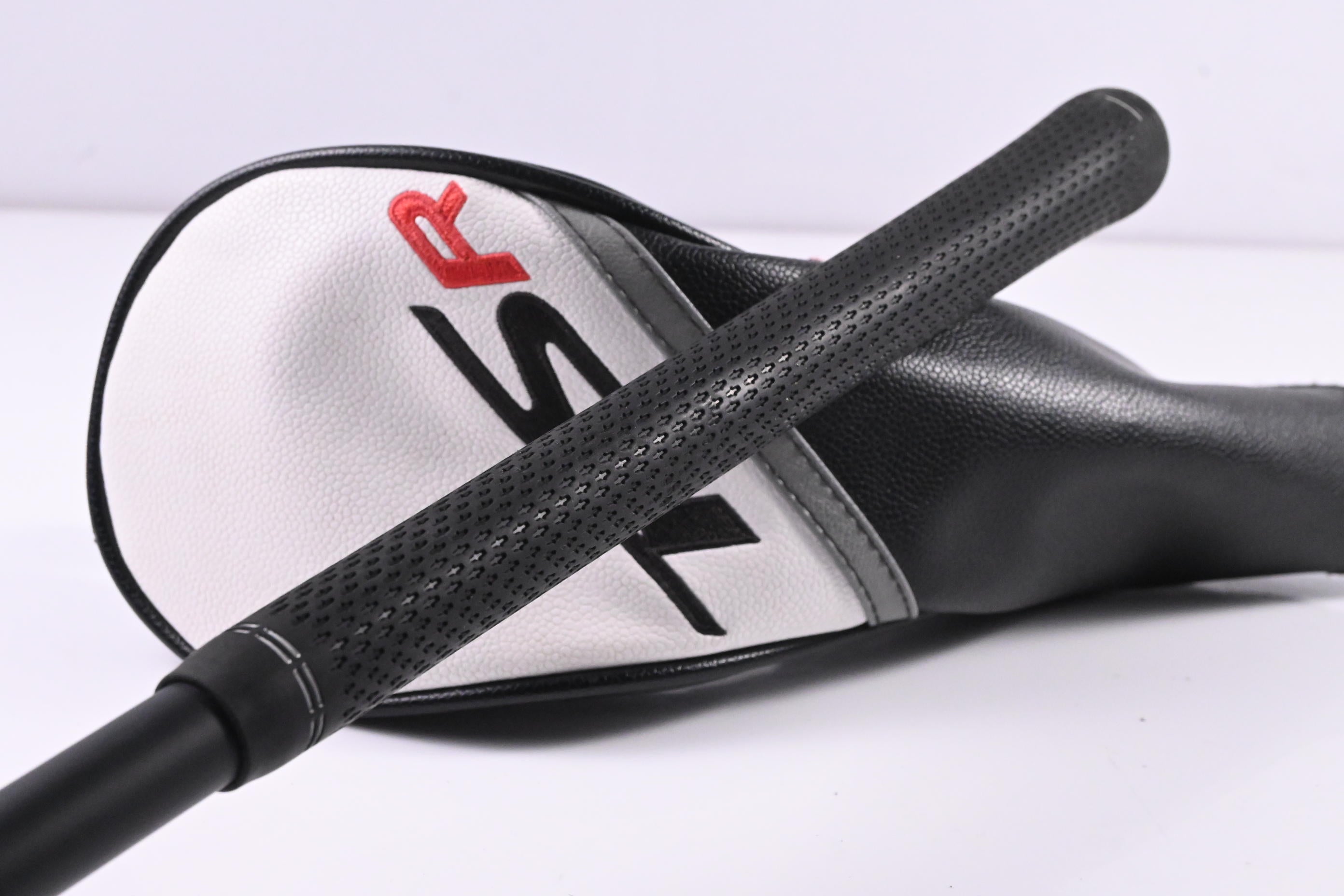 Titleist TSR2 #3 Wood / 15 Degree / Stiff Flex HZRDUS CB Red 60 Shaft