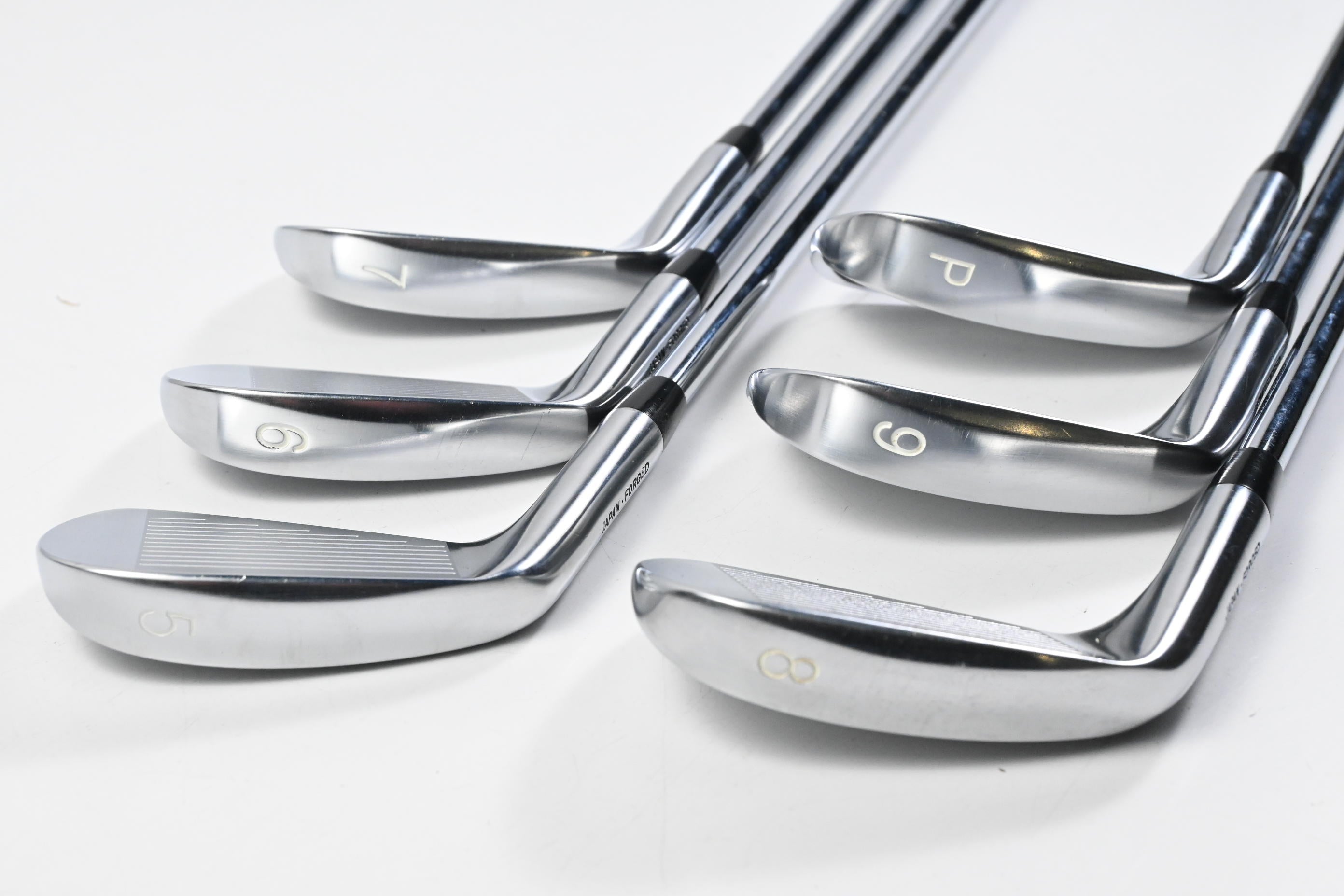 Vega VDC Irons / 5-PW / Stiff Flex Accra iSeries 105 Shafts