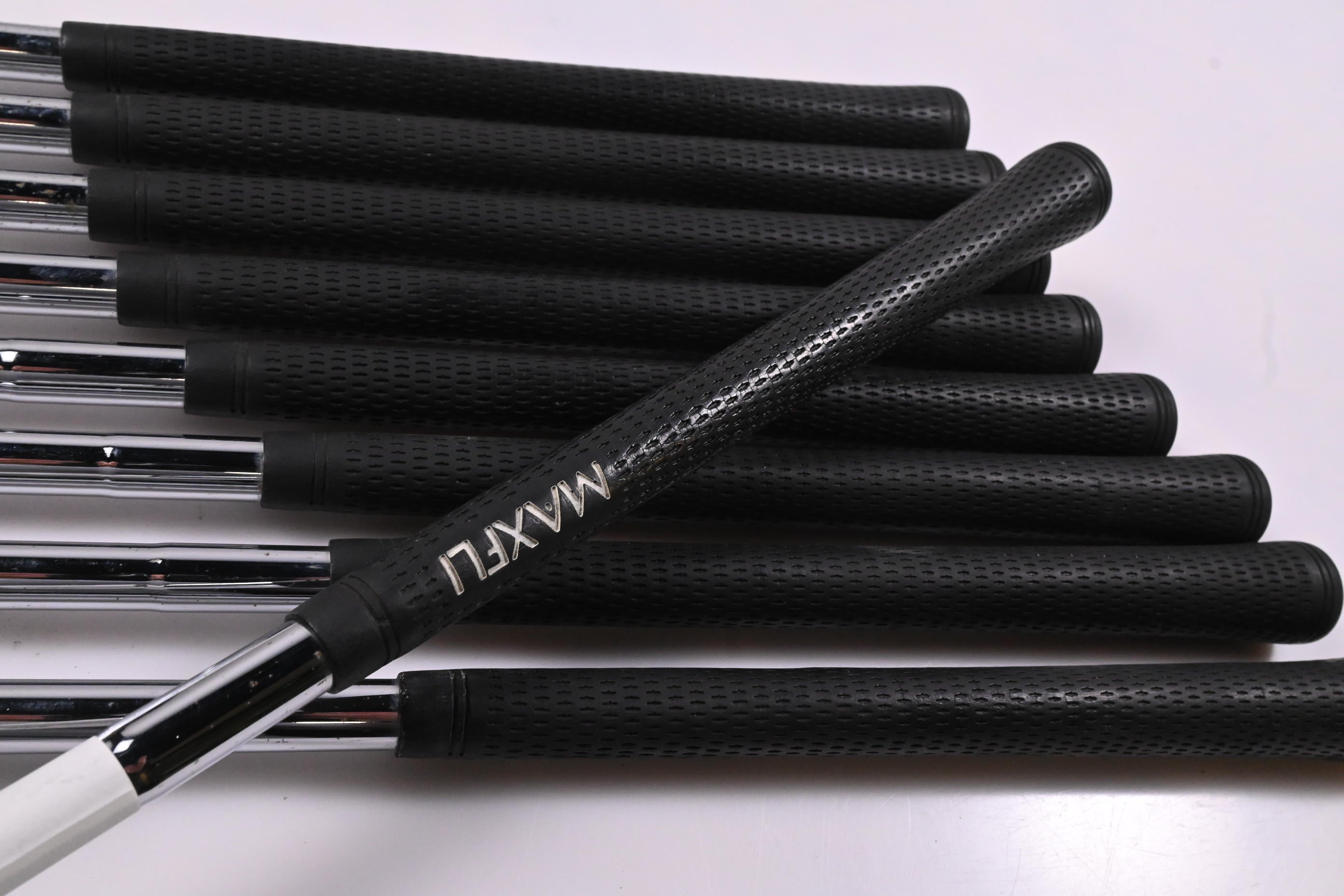 Maxfli A10 Tour Limited Irons / 3-PW+SW / Regular Flex Dynamic Gold R300