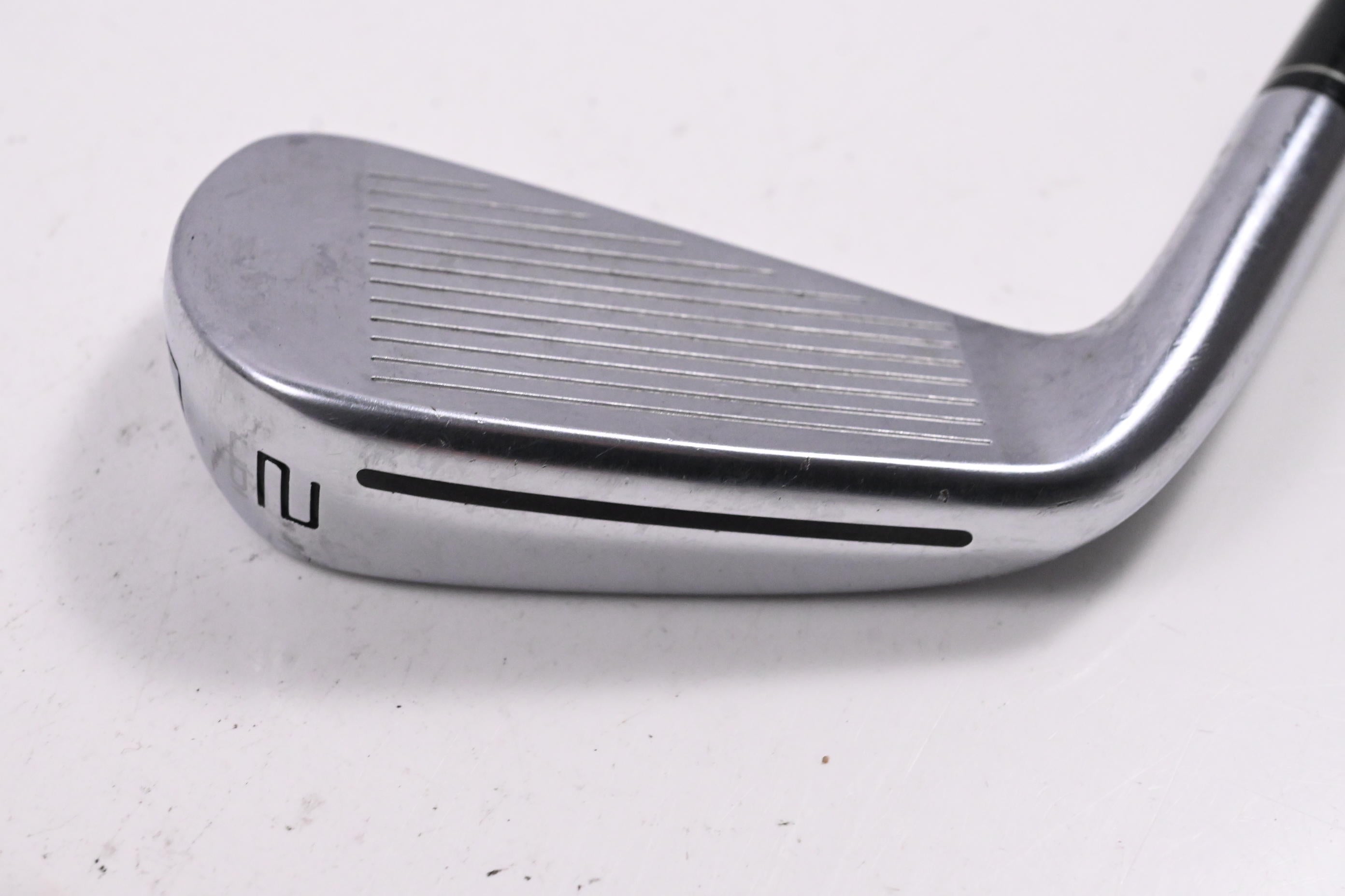 Taylormade P790 UDI 2017 #2 Iron / 17 Degree / X-Flex HZRDUS Black 85 Shaft