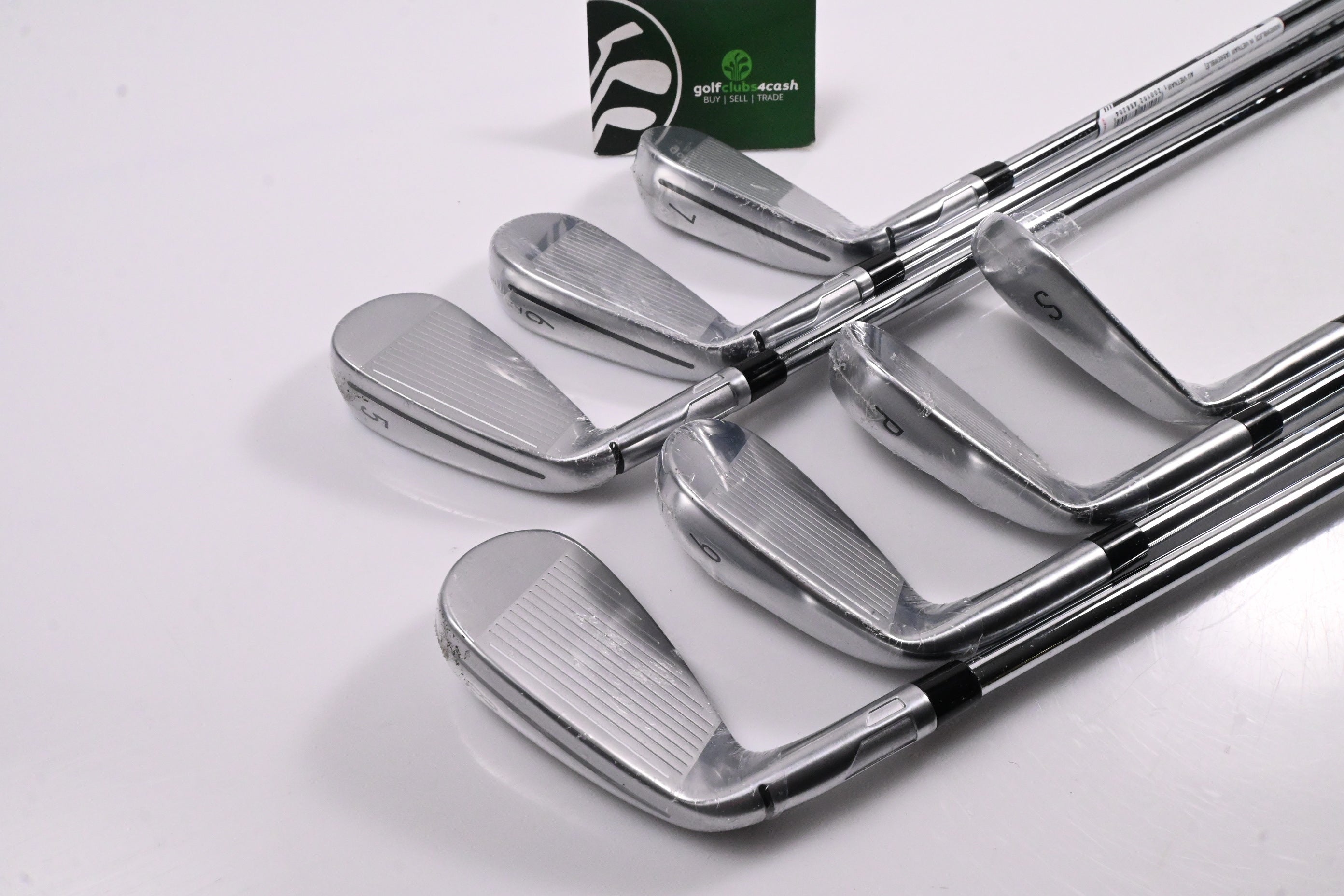 Taylormade Qi Irons / 5-PW / Regular Flex KBS Max MT 85 Shafts