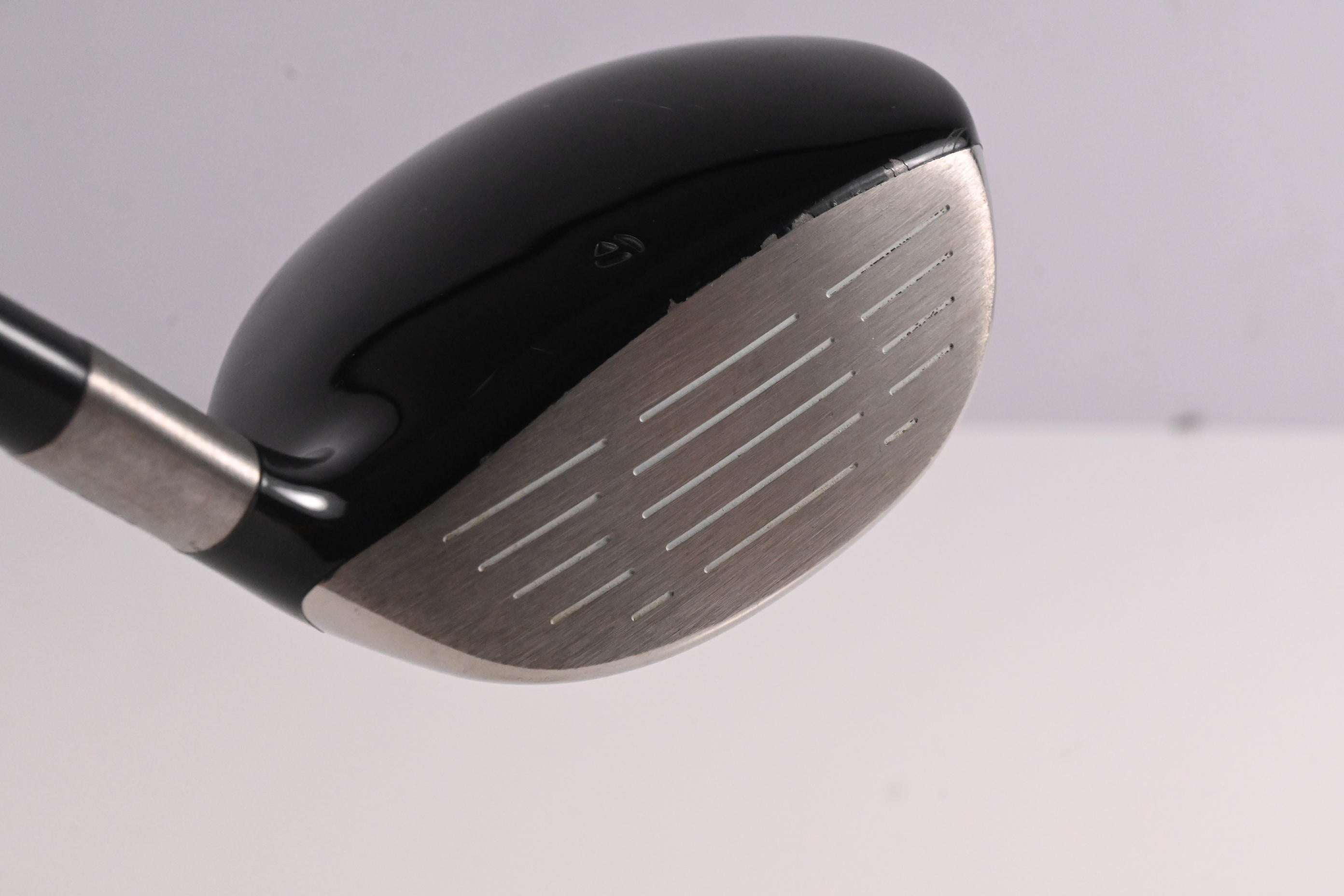 Left Hand Taylormade R7 Ti #3 Wood / 15 Degree / Stiff Flex REAX 60 Shaft
