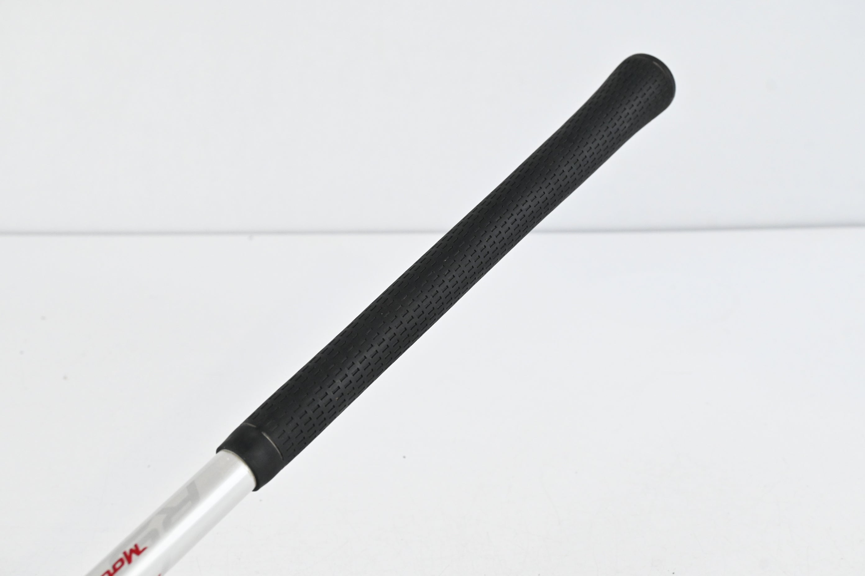 Taylormade R9 #3 Wood / 15 Degree / Regular Flex Fujikura Motore 70 Shaft