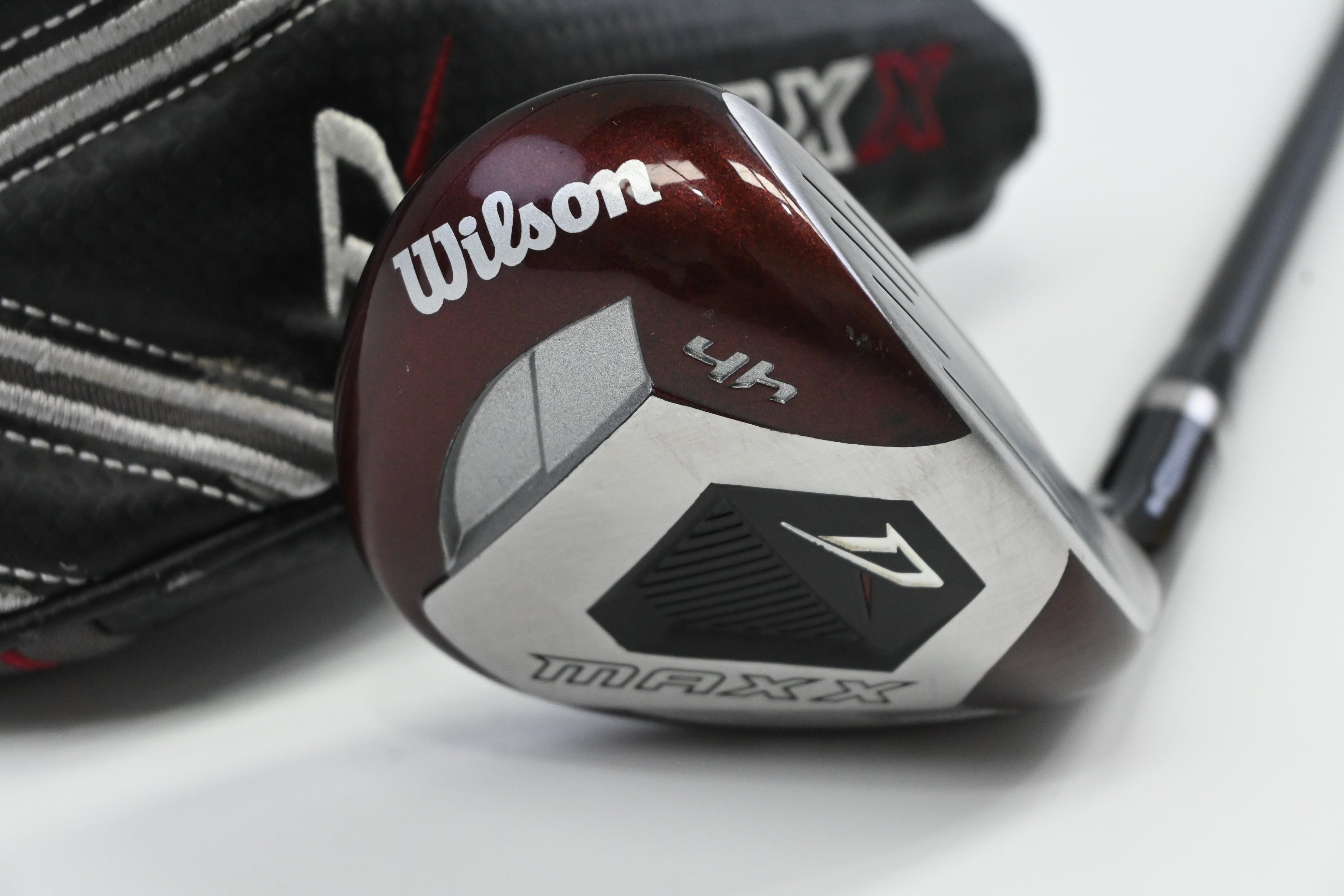Wilson Deep Red Maxx #4 Hybrid / 22 Degree / Regular Flex Deep Red Maxx 80