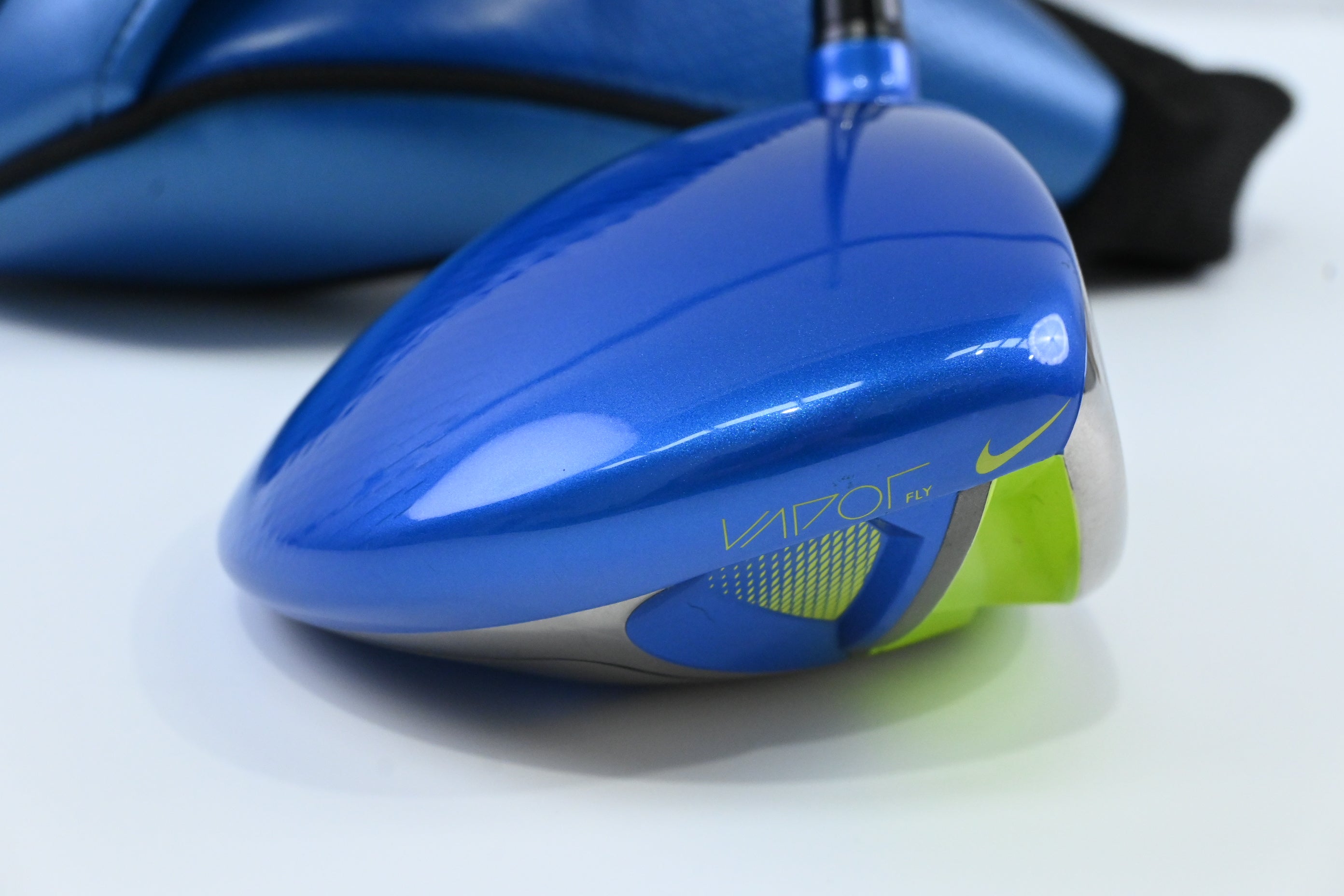 Nike Vapor Fly Driver / 10.5 Degree / Regular Flex Tensei CK Blue 50 Shaft