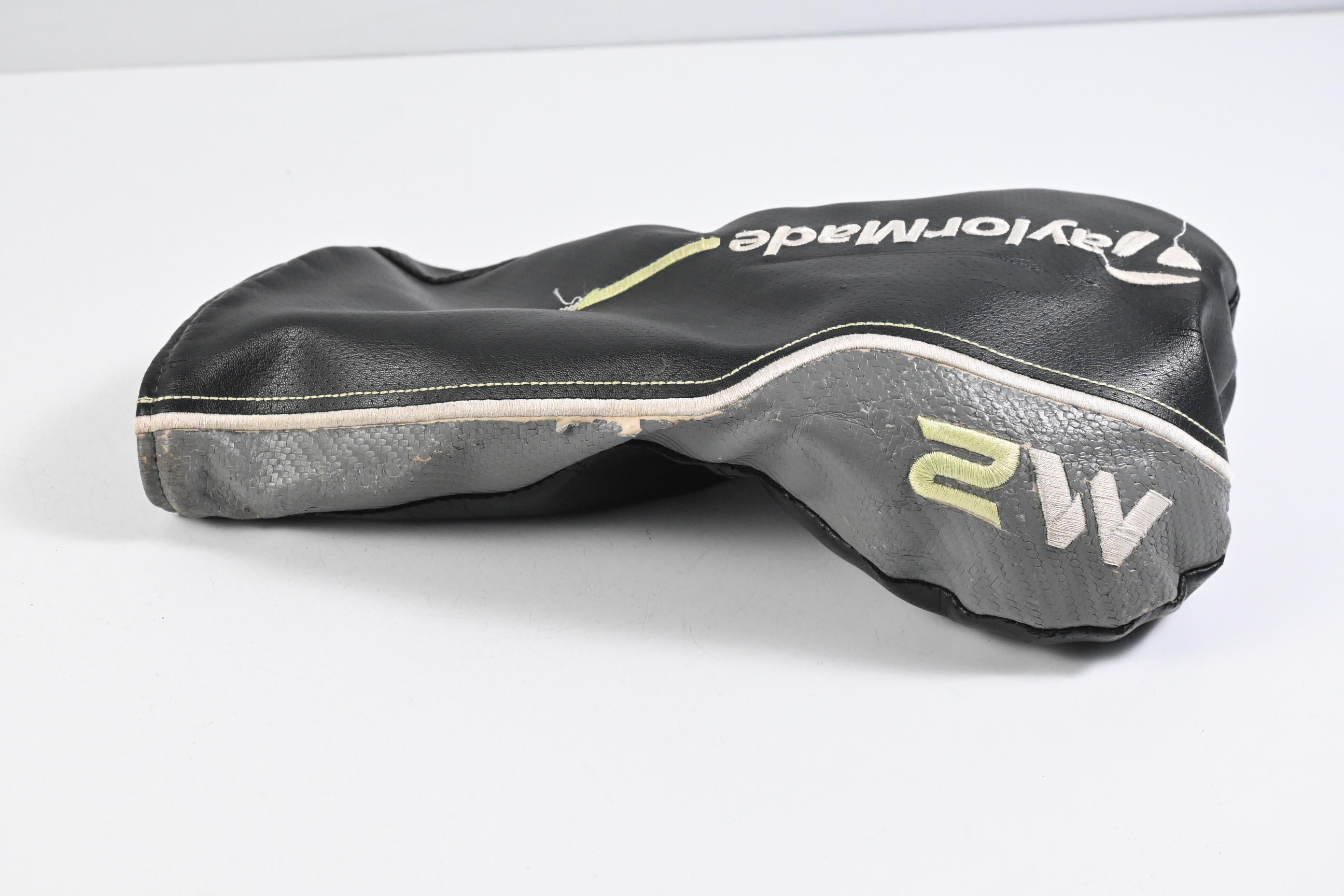 Taylormade M2 2017 Driver / 10.5 Degree / Stiff Flex Fujikura Xlr8 Pro 56 Shaft