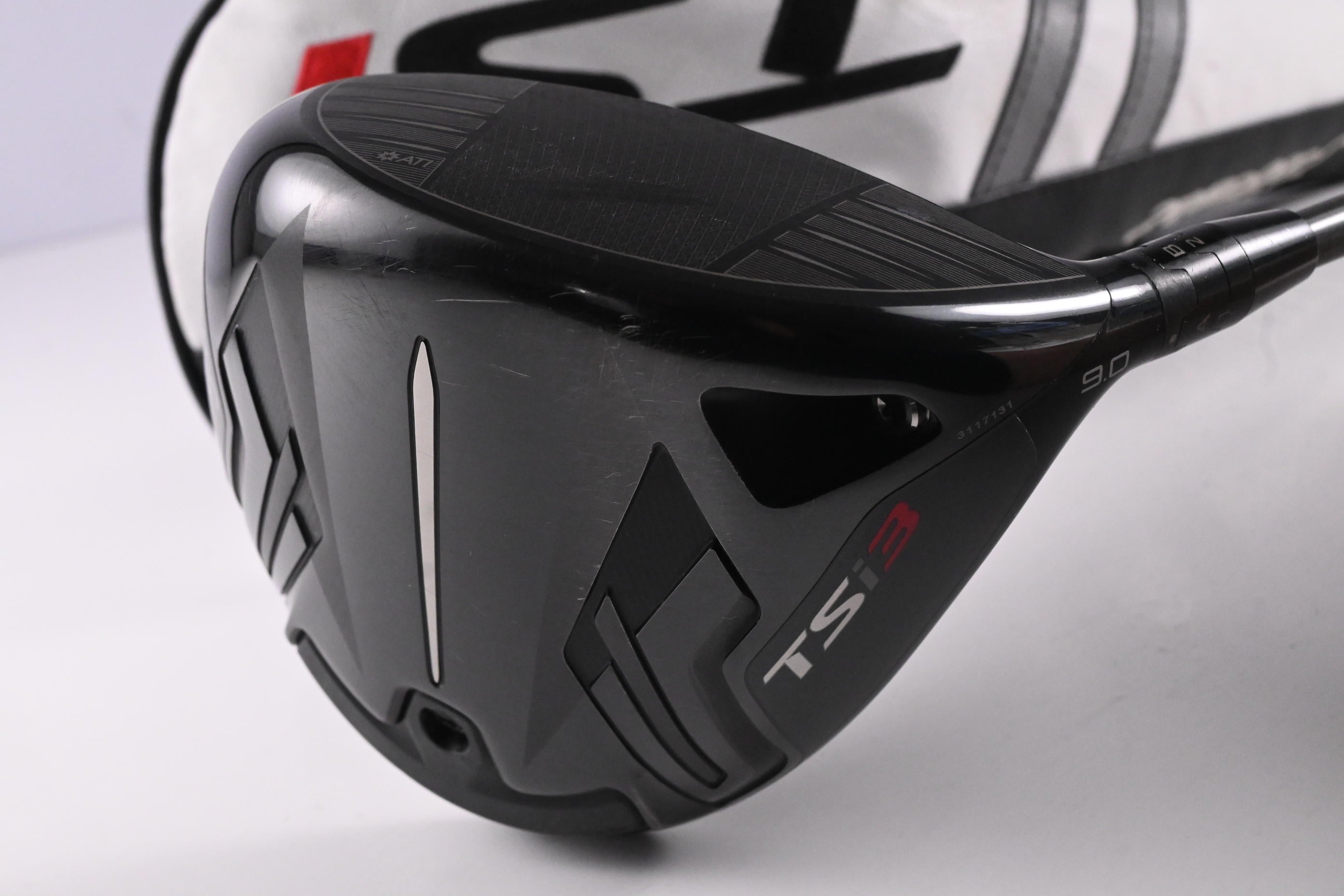 Titleist TSi3 Driver / 9 Degree / Regular Flex Diamana S+ Blue 60 Shaft