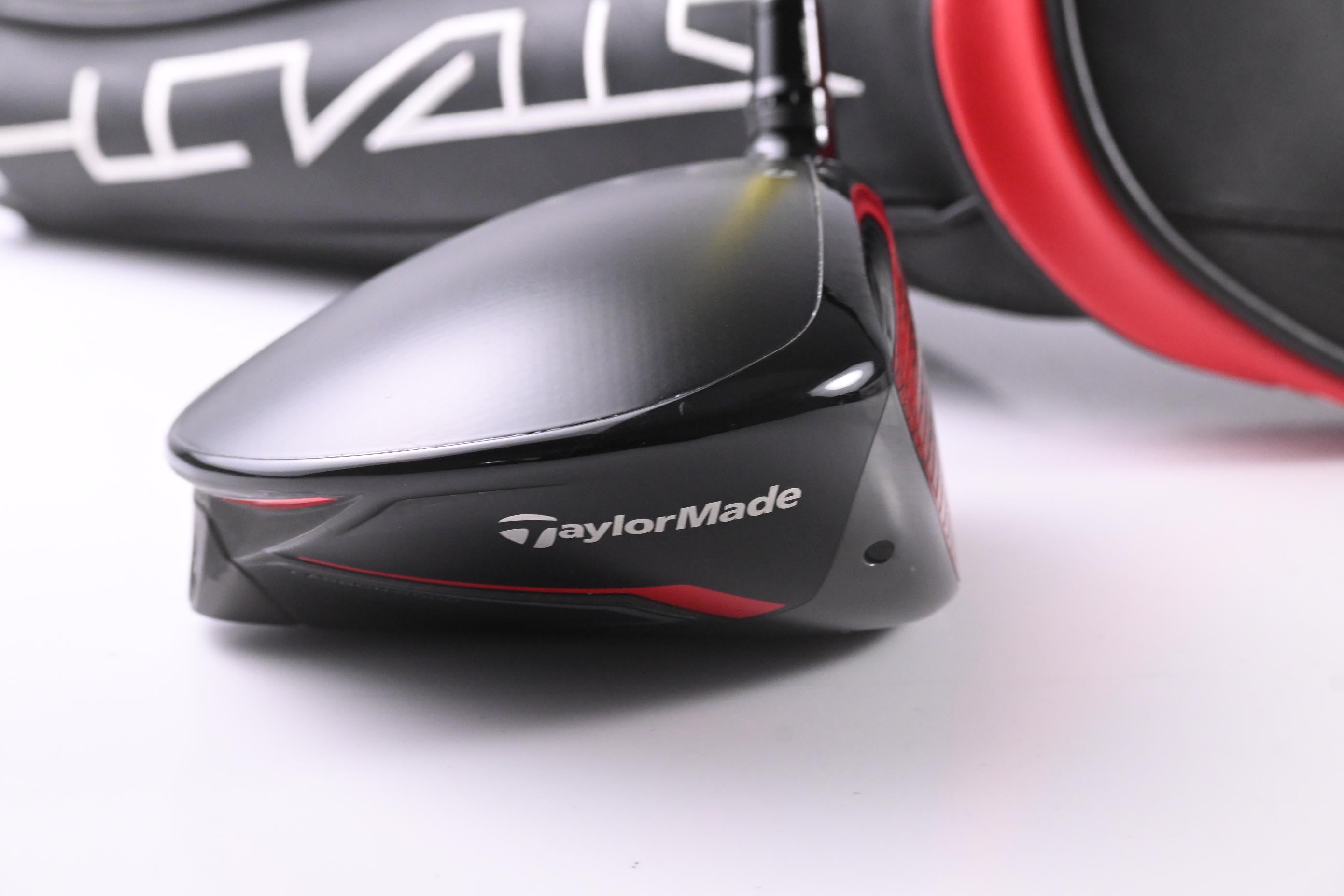 Taylormade Stealth Driver / 9 Degree / Regular Flex UST Mamiya ProForce V2 6
