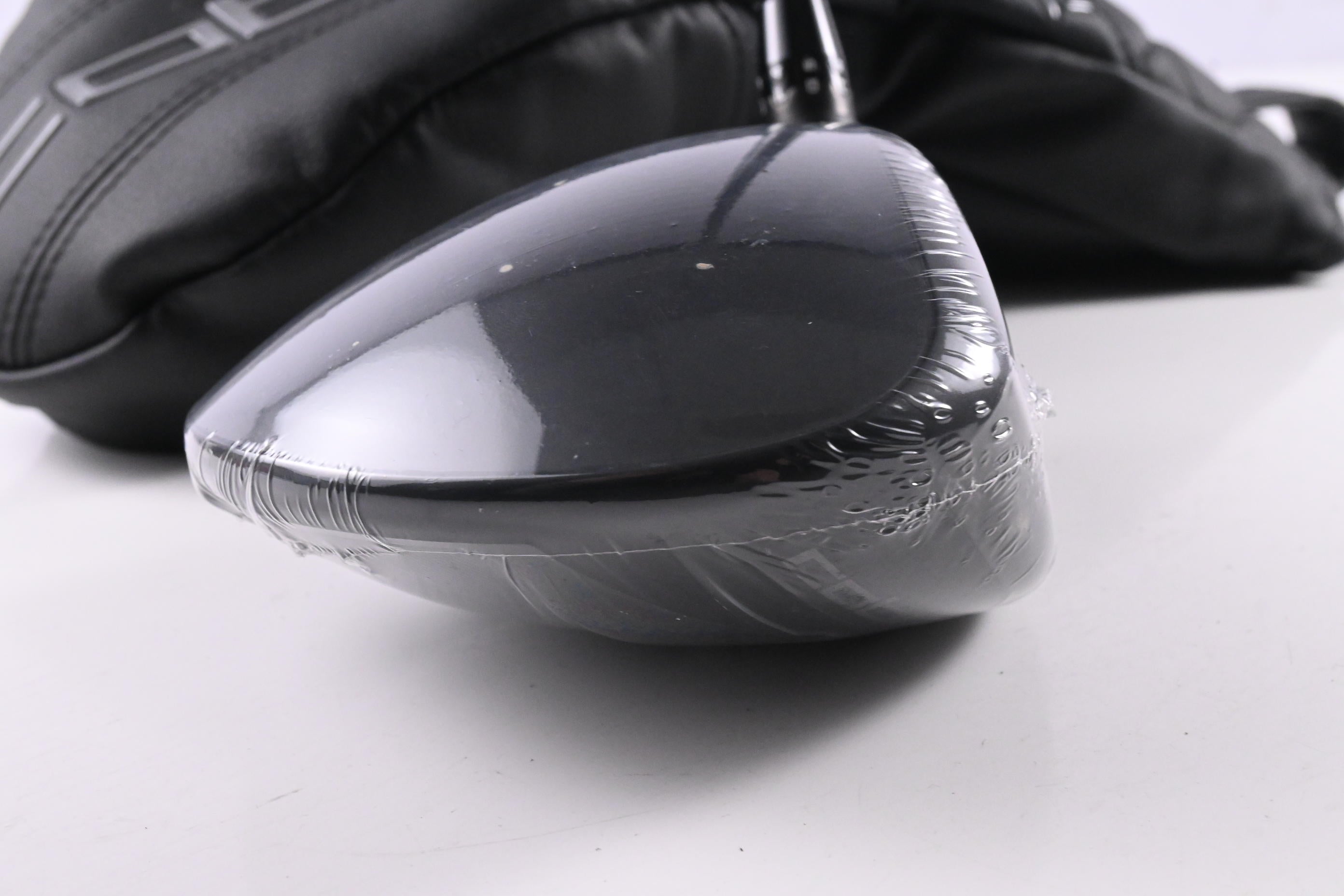 Cobra DS-Adapt LS Driver / 10.5 Degree / X-Flex Denali Black 60 Shaft