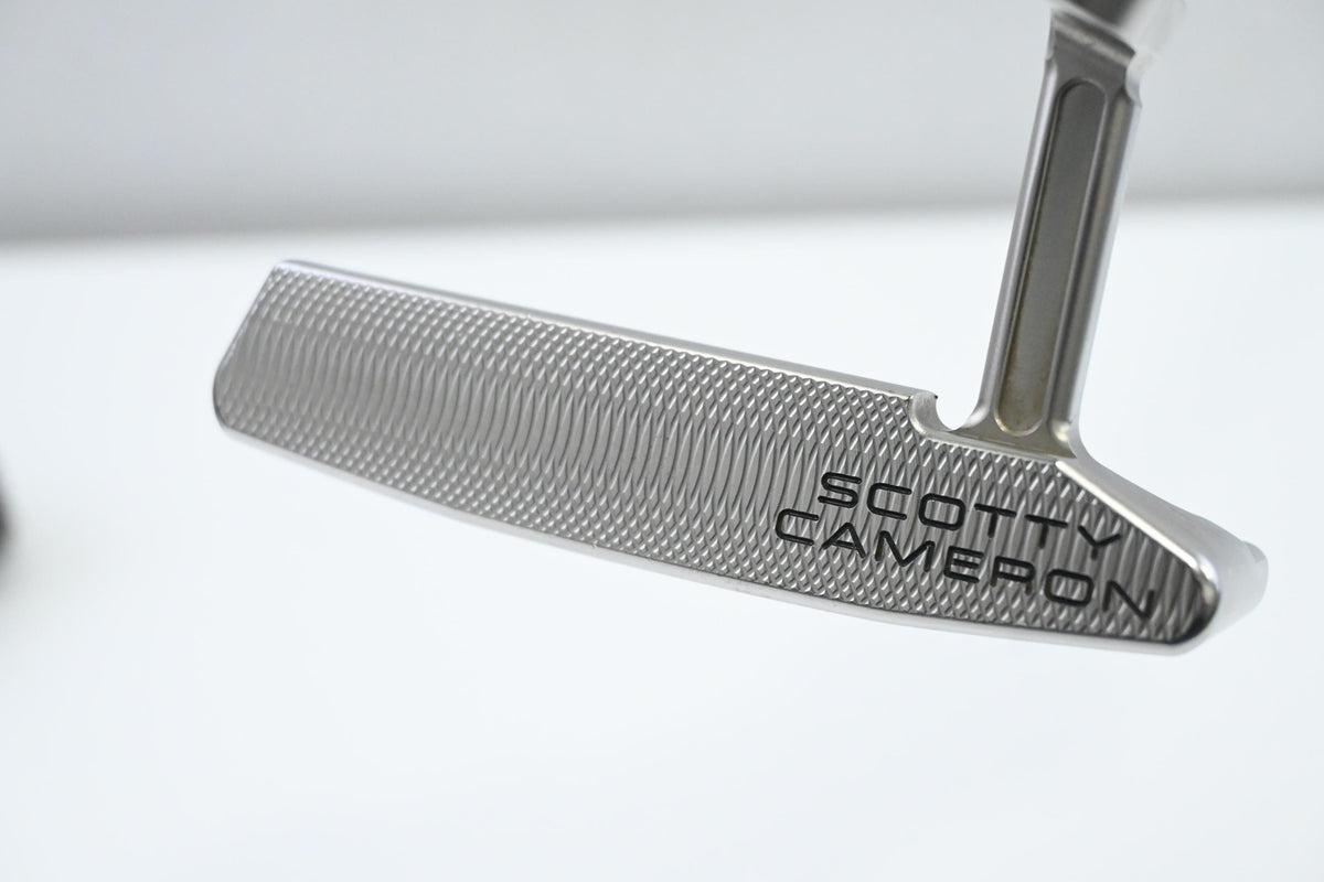 Scotty Cameron Super Select Newport 2+ Putter / 33 Inch