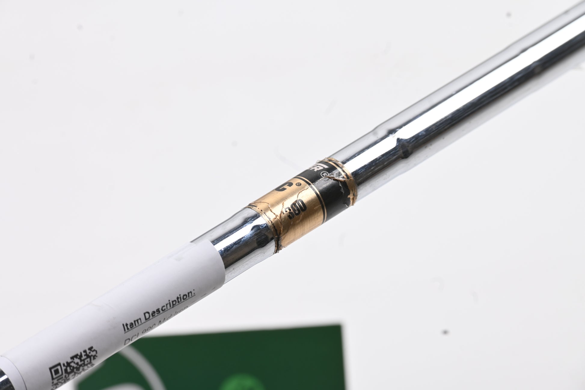 Titleist DCI 990 #6 Iron / 32 Degree / Regular Flex Dynamic Gold R300 Shaft