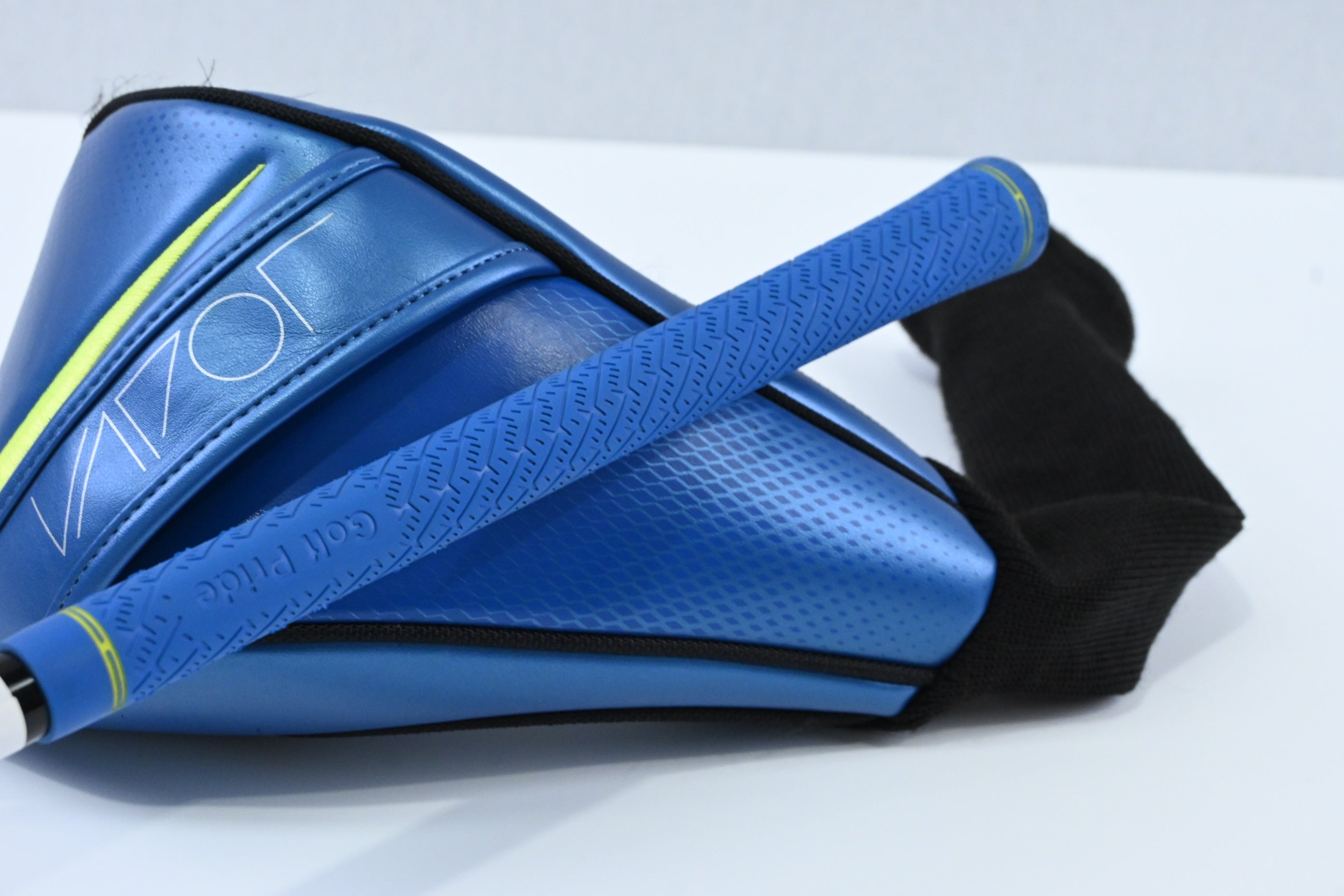 Nike Vapor Fly Driver / 10.5 Degree / Regular Flex Tensei CK Blue 50 Shaft
