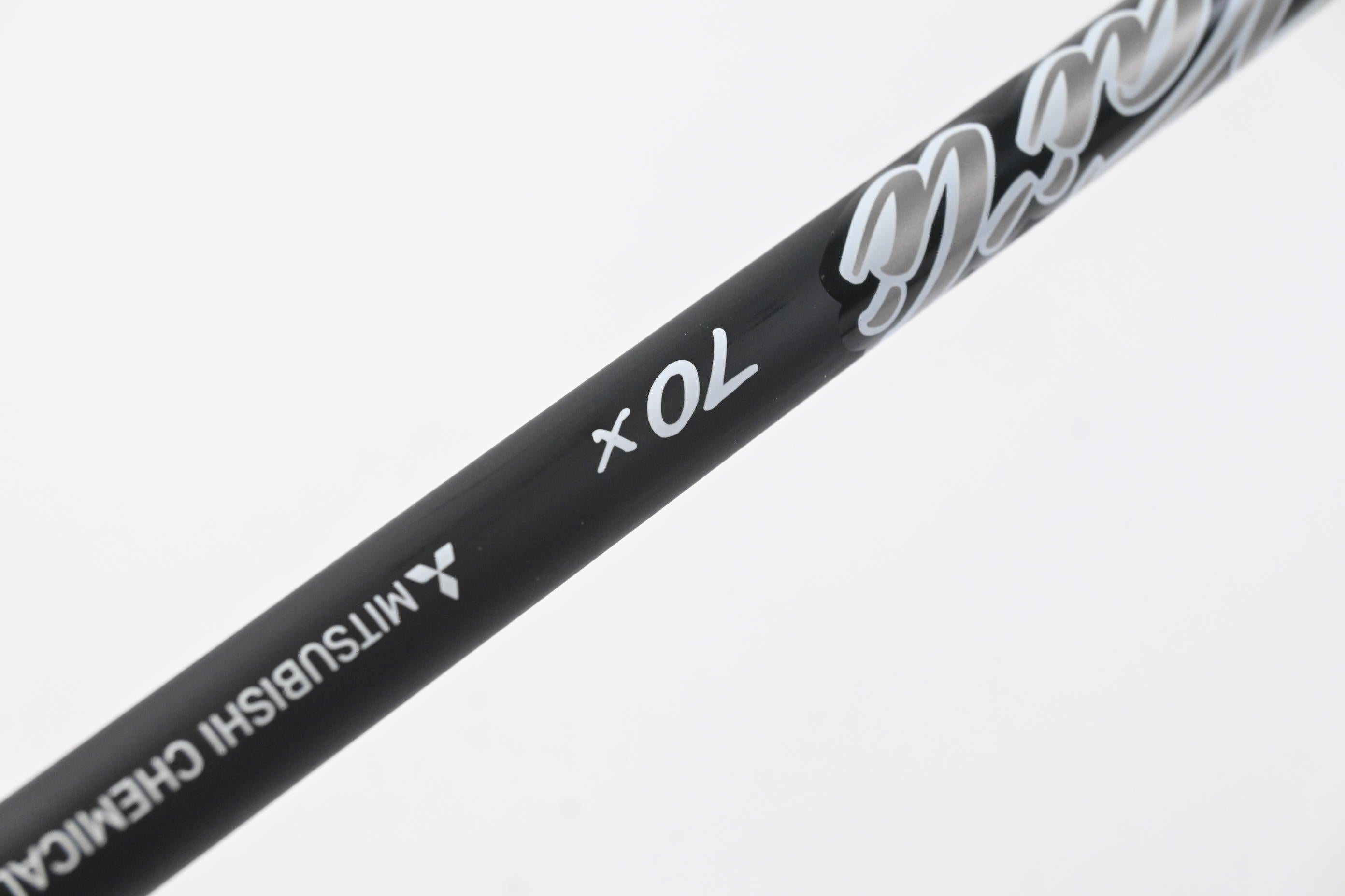 Cobra OPTM LS Driver / 10.5 Degree / X-Flex Kai'li Dark Waves Black 70 Shaft