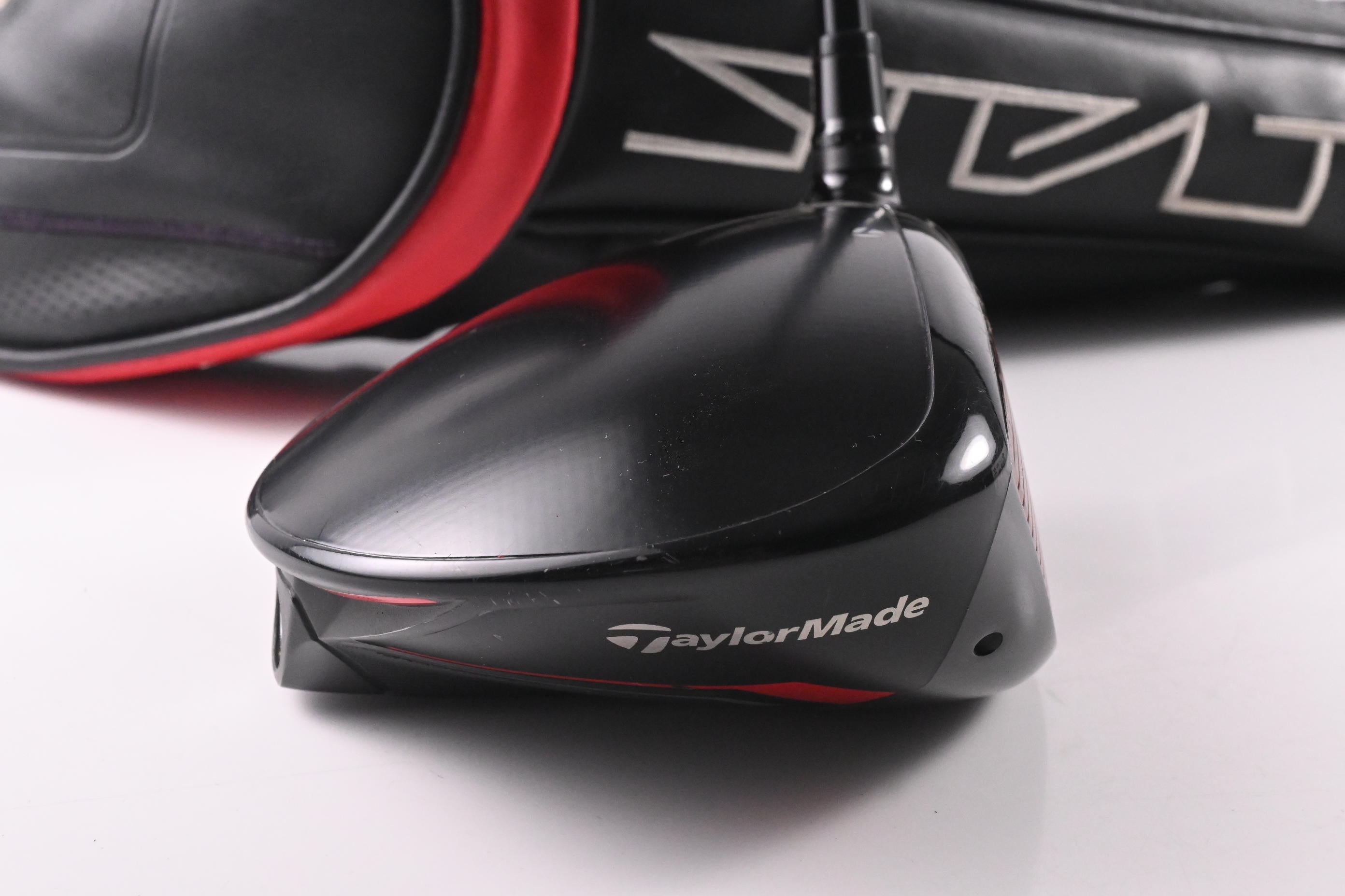 Taylormade Stealth Driver / 10.5 Degree / Stiff Flex Tensei AV Orange 75 Shaft