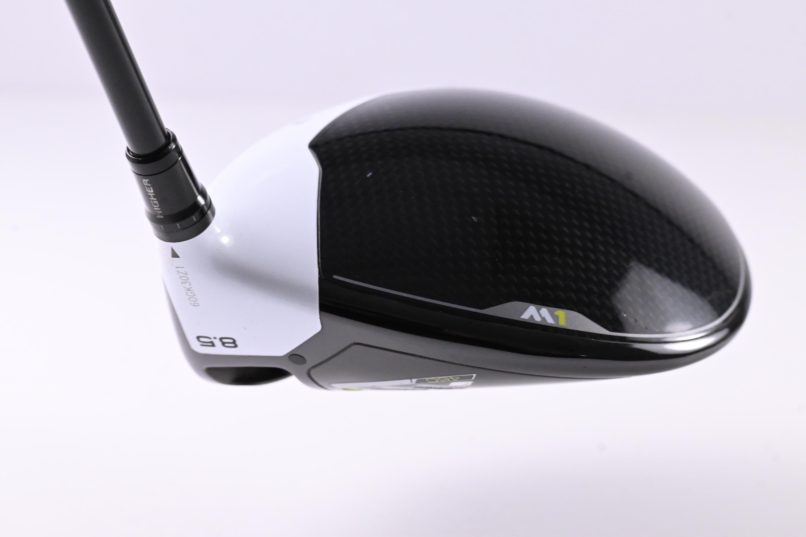 Taylormade M1 2017 Driver / 8.5 Degree / Stiff Flex Fujikura Atmos Red 5 Shaft