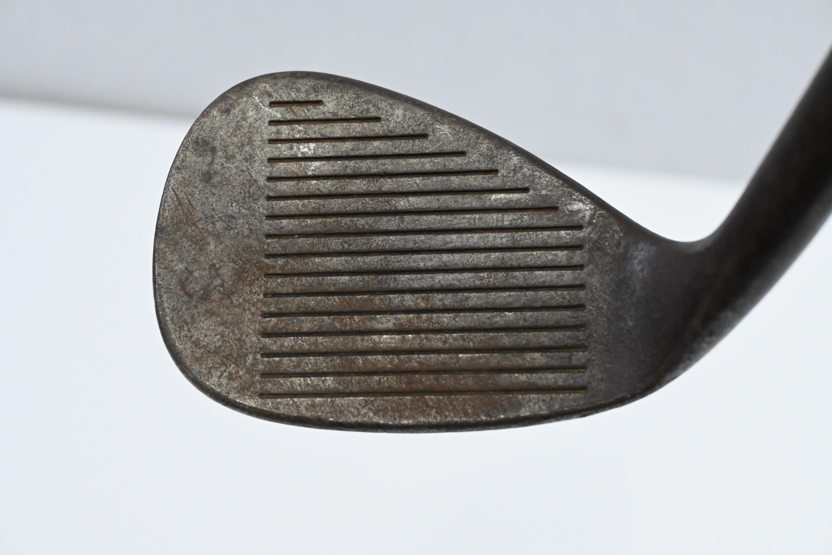 Titleist Vokey Oil Can Sand Wedge / 56 Degree / Wedge Flex Dynamic Gold Shaft