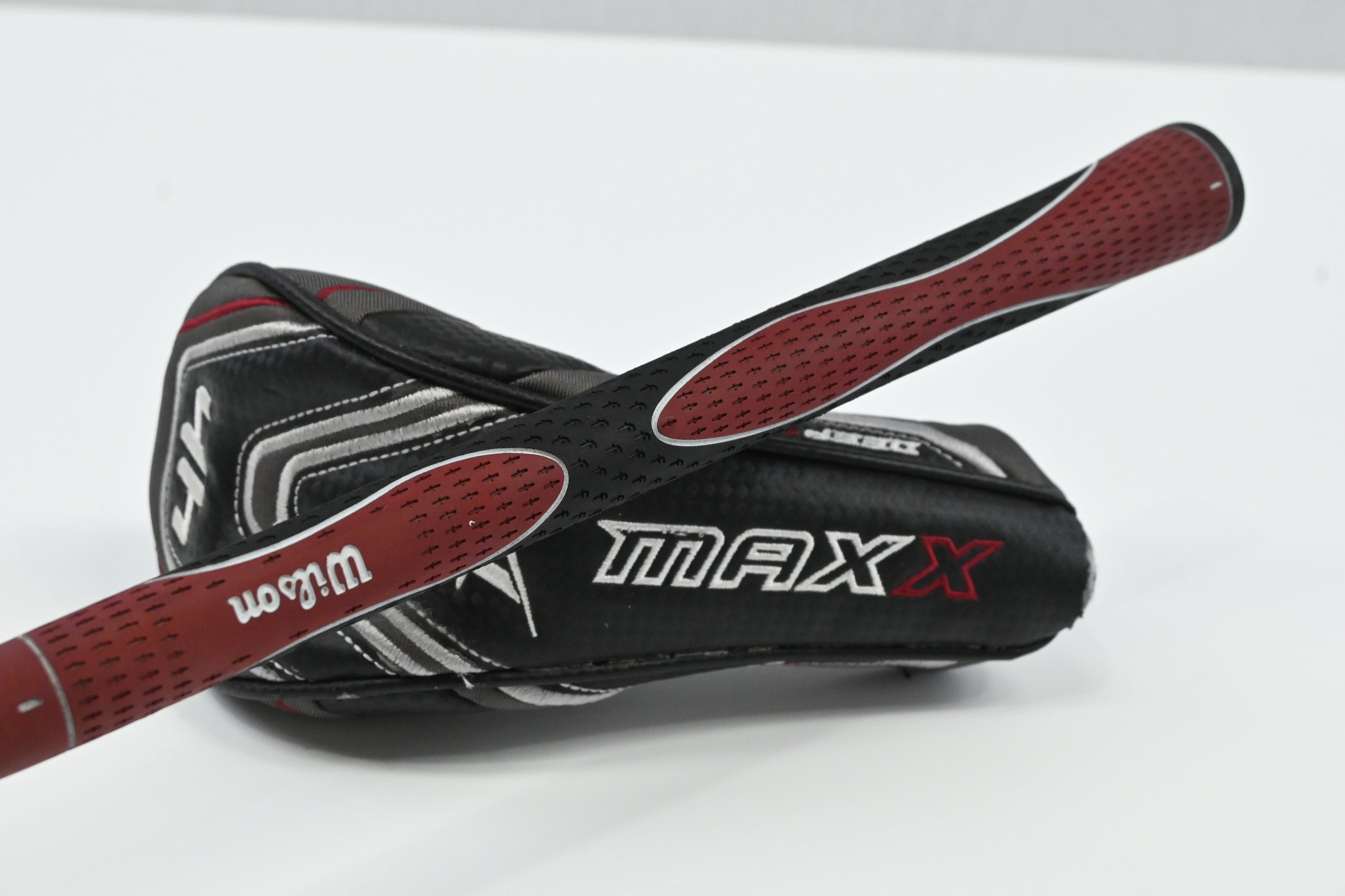 Wilson Deep Red Maxx #4 Hybrid / 22 Degree / Regular Flex Deep Red Maxx 80