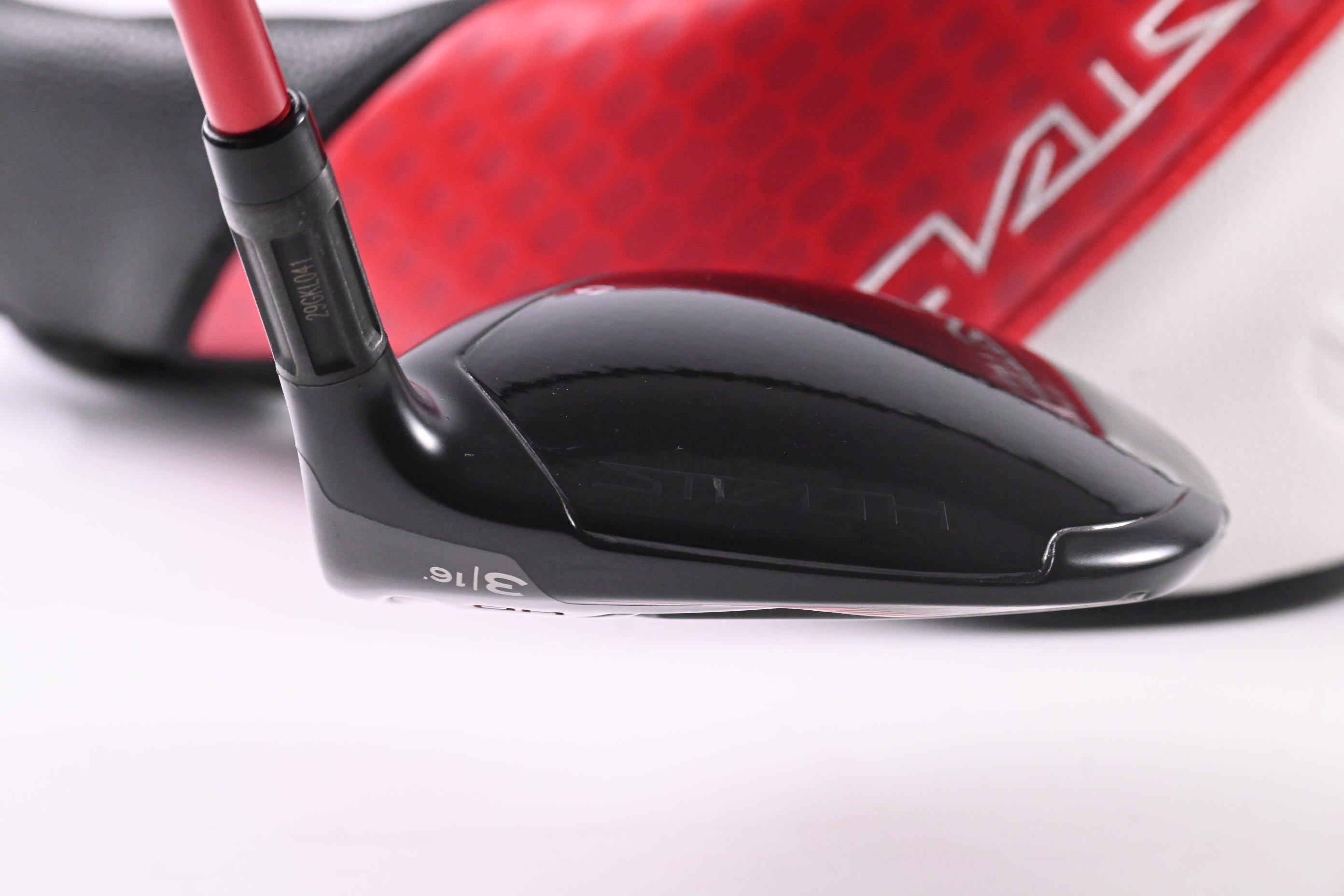 Taylormade Stealth 2 HD #3 Wood / 16 Degree / Regular Flex Speeder NX Red 50
