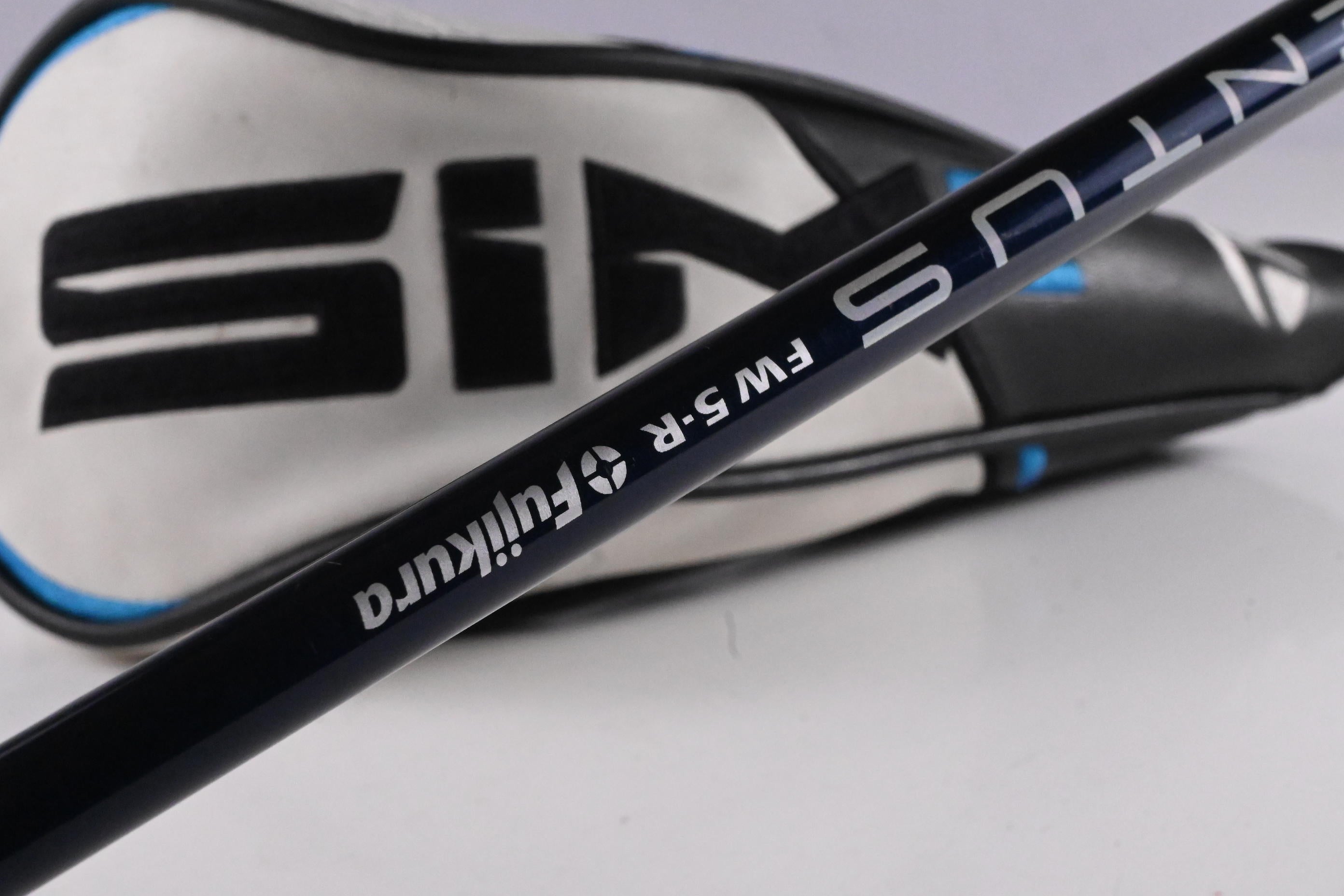 Taylormade SIM2 Max #3 Wood / 15 Degree / Regular Flex Ventus Blue 5 Shaft
