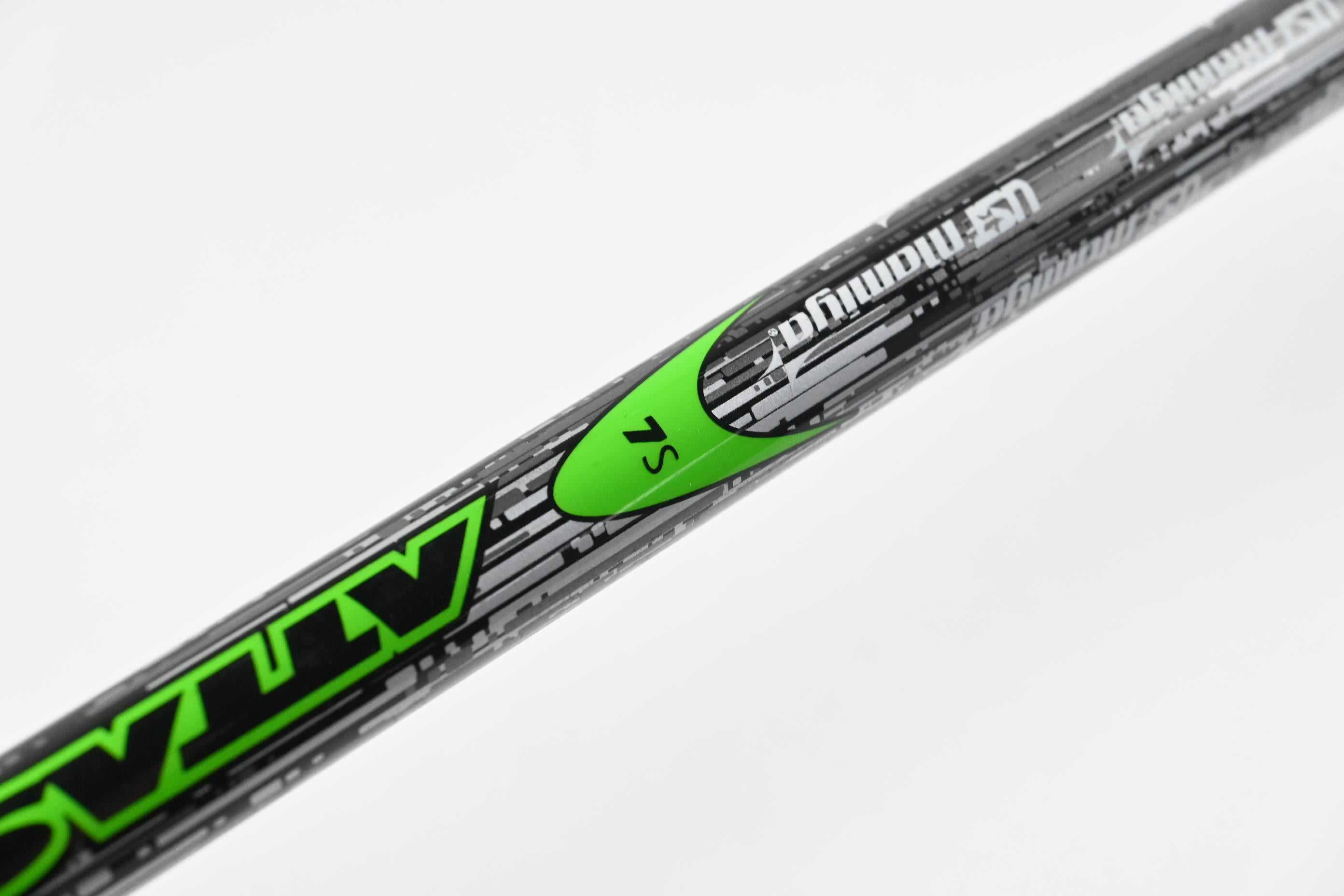 Taylormade R15 Driver / 9 Degree / Stiff Flex UST Mamiya ATTAS 4U 7 Shaft