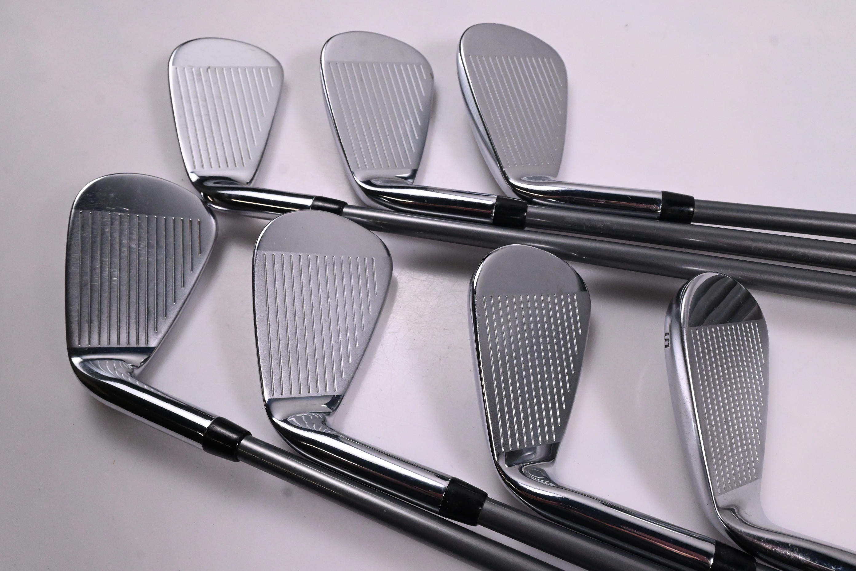 Callaway Elyte X Irons / 7-PW+AW+GW+SW / Senior Flex Denali Charcoal 55