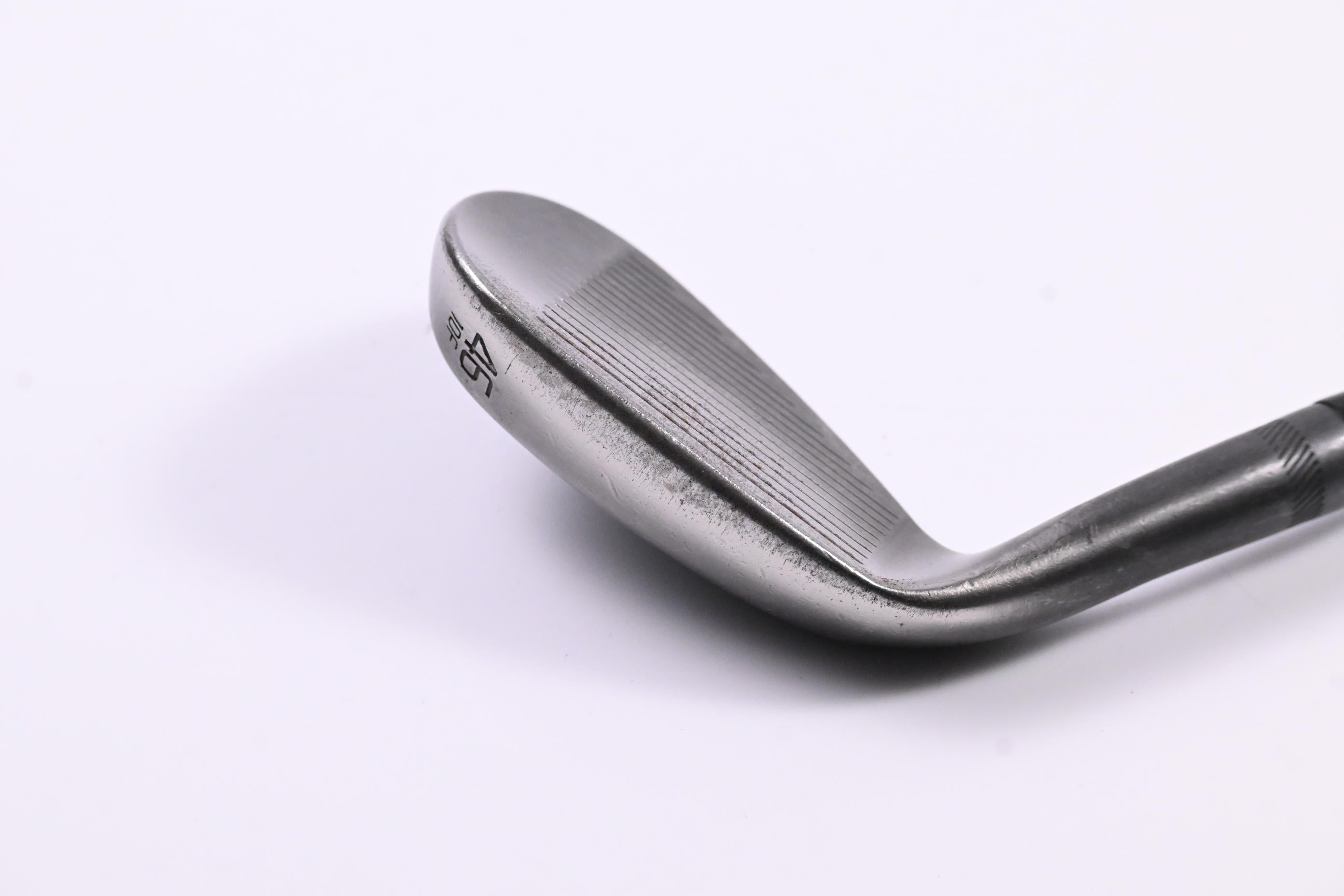 Titleist Vokey SM10 Pitching Wedge / 46 Degree / X-Flex N.S.Pro Modus3 Tour120