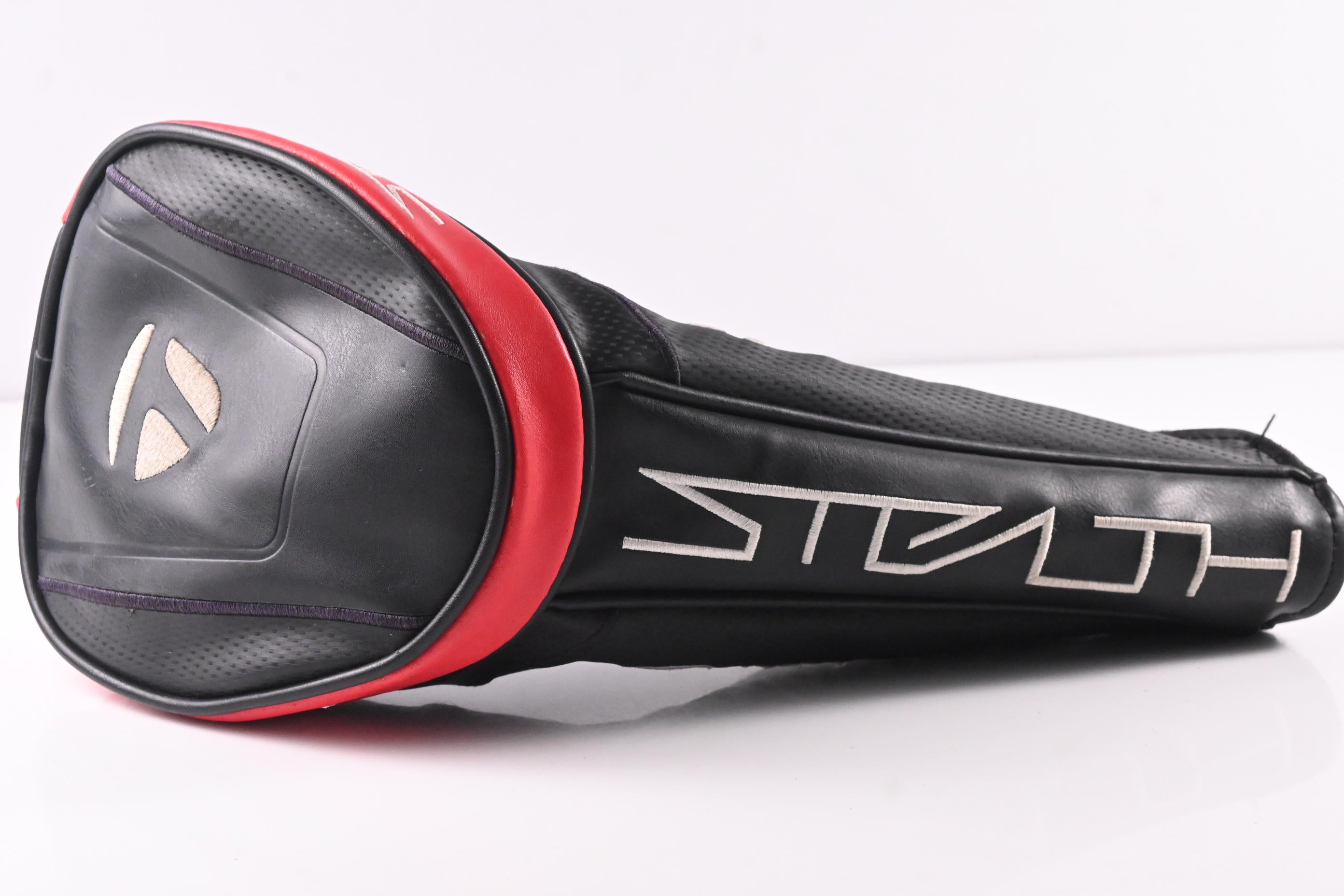 Taylormade Stealth Driver / 10.5 Degree / Stiff Flex Tensei AV Orange 75 Shaft