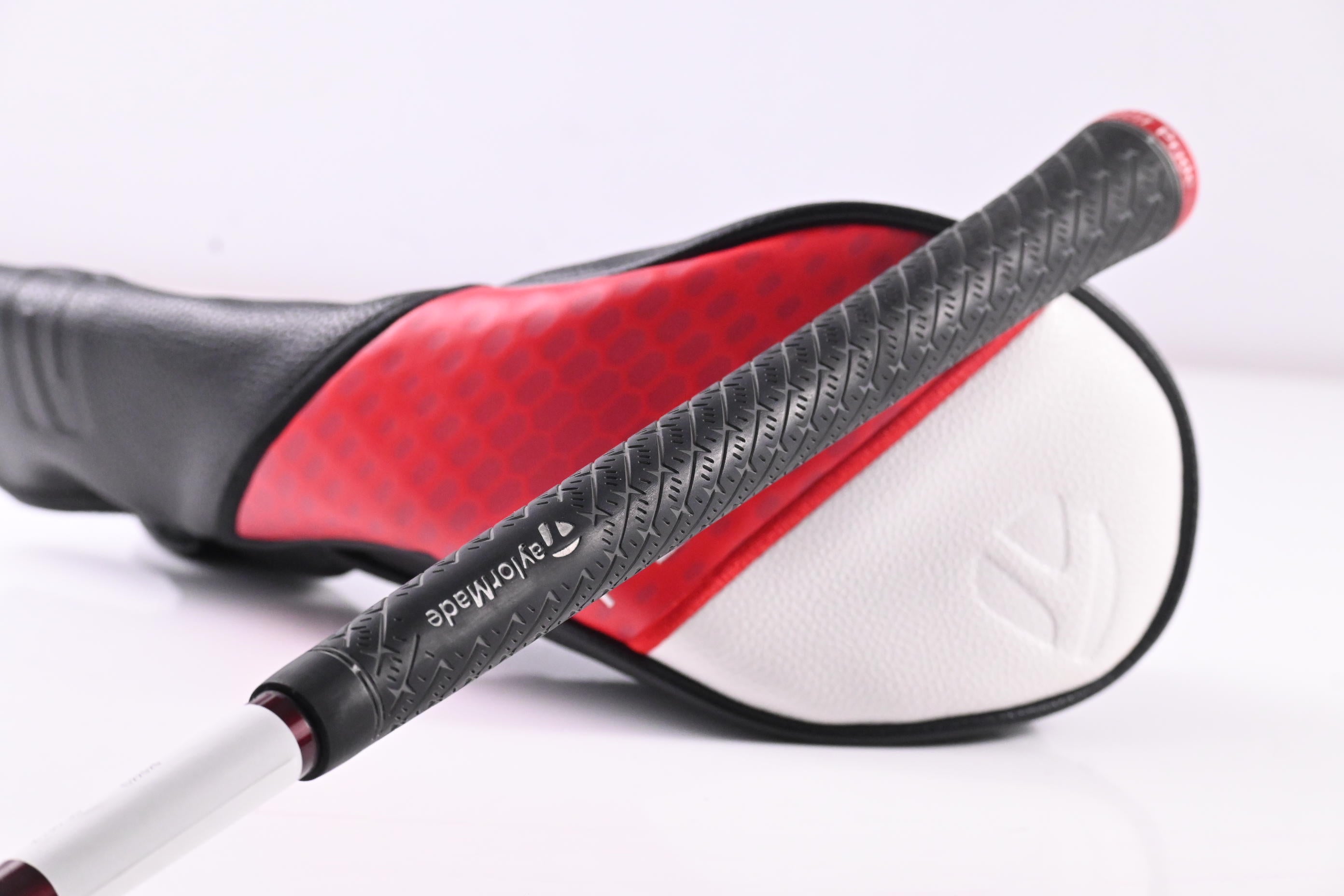 Taylormade Stealth 2 HD #3 Wood / 16 Degree / Regular Flex Speeder NX Red 50