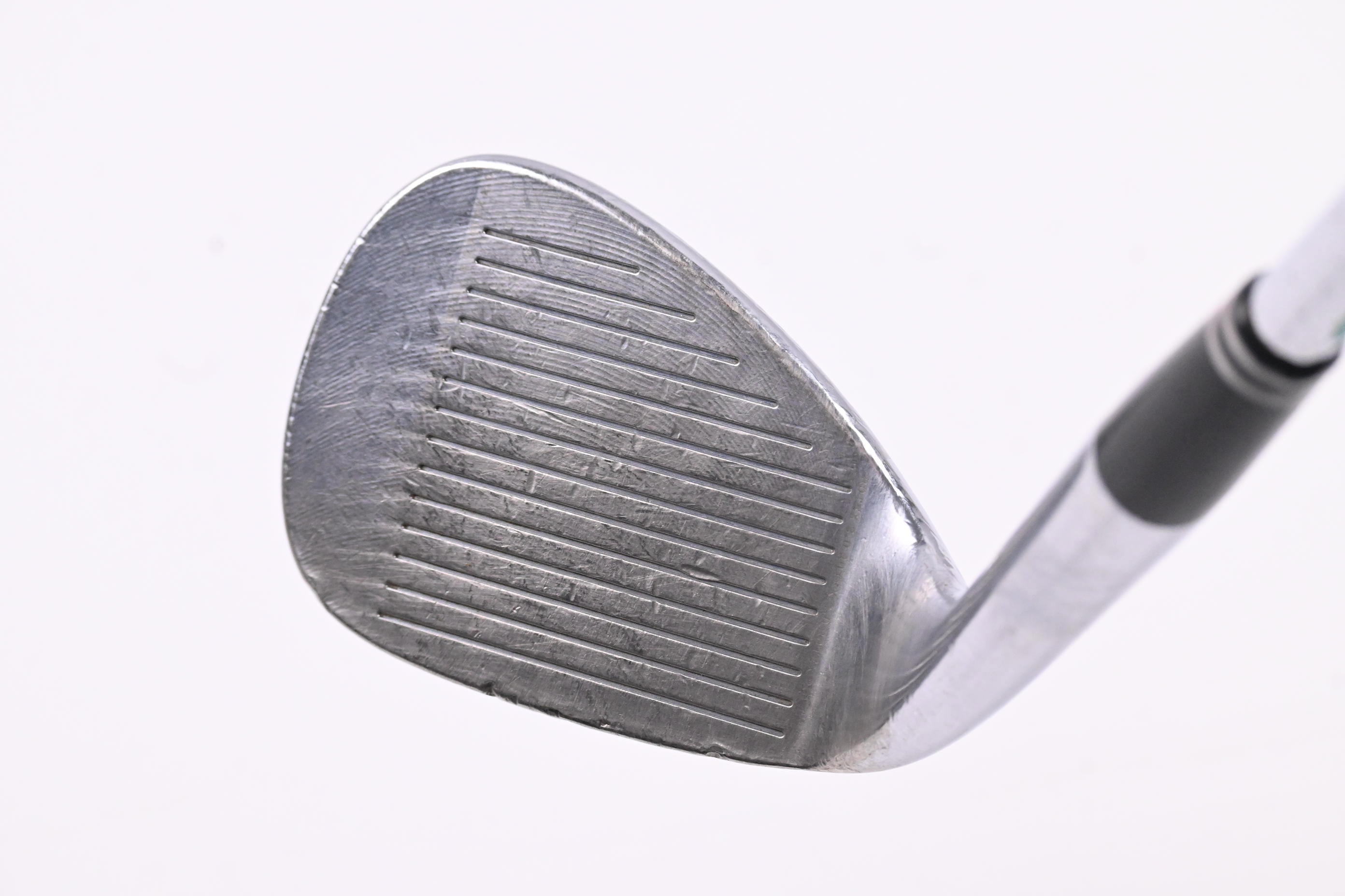 Cleveland 588 RTX 2.0 Sand Wedge / 56 Degree / Wedge Flex Dynamic Gold Shaft