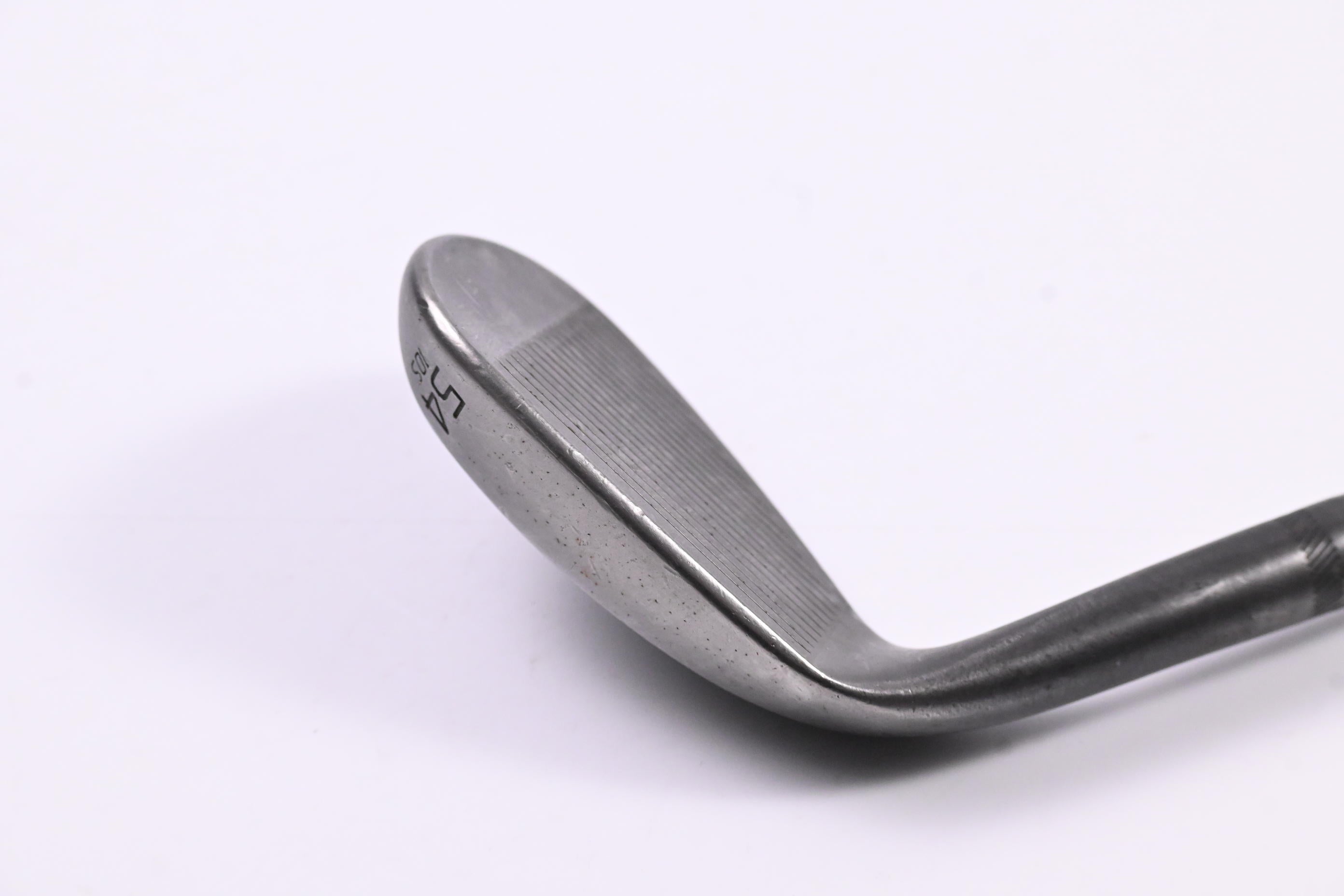 Titleist Vokey SM9 Sand Wedge / 54 Degree / Wedge Flex Titleist Vokey SM9 Shaft