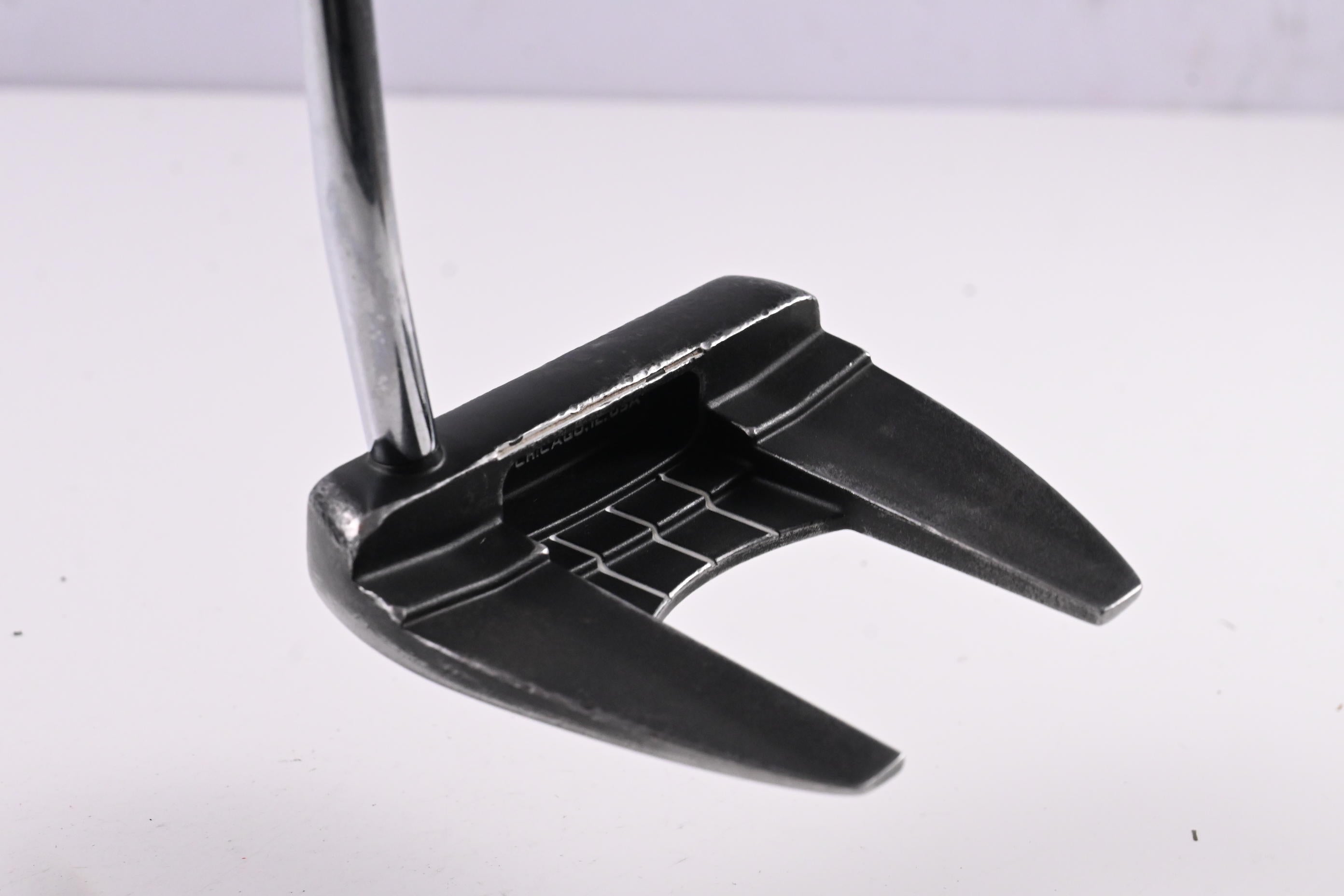 Wilson Infinite 2018 Bucktown Putter / 34 Inch