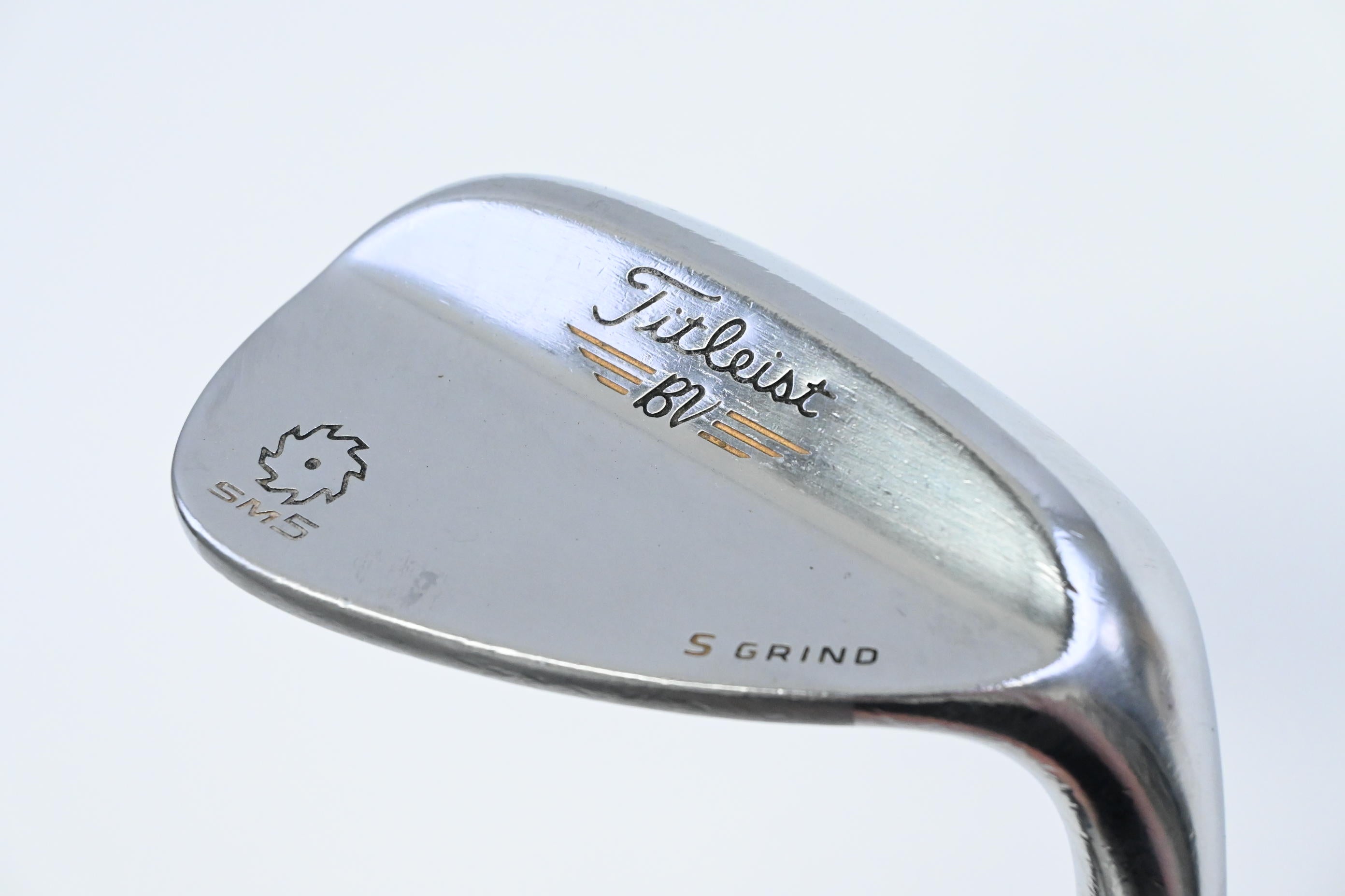 Titleist Vokey SM5 Sand Wedge / 54 Degree / Regular Flex Dynamic Gold R300 Shaft