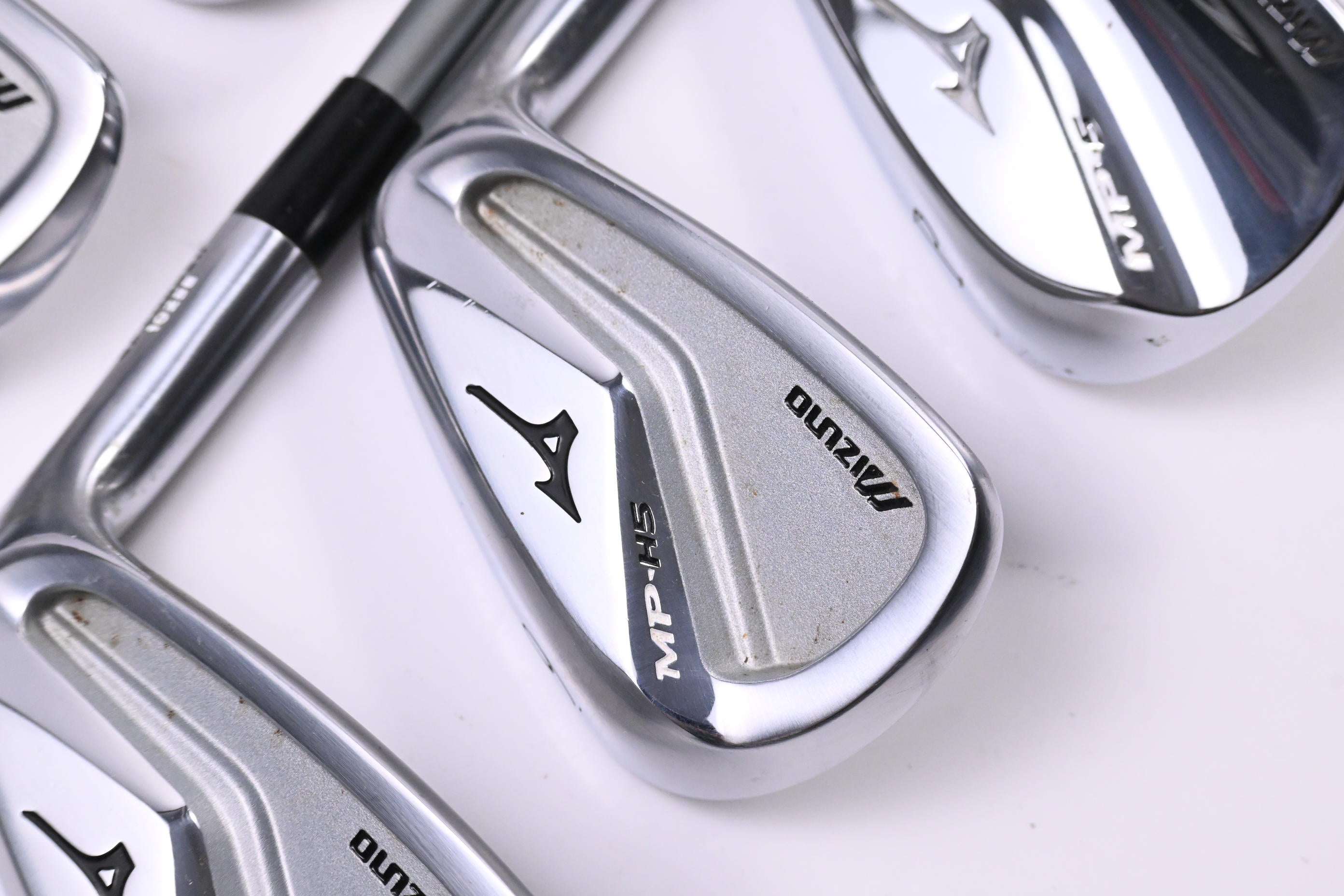 Mizuno MP-H5 Irons / 6-PW / Senior Flex Fujikura Orochi 60 Shafts