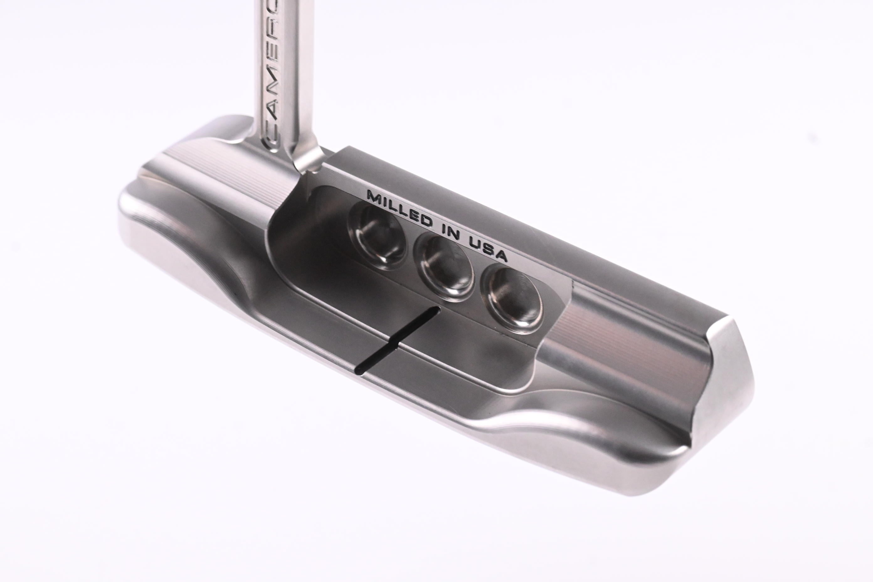 Scotty Cameron Super Select Newport Putter / 33 Inch