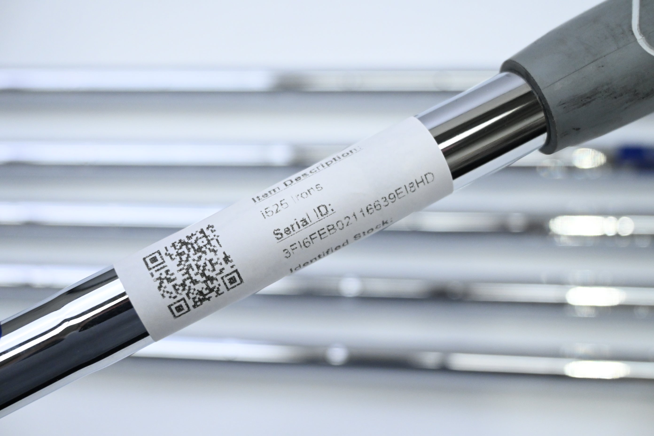 Ping i525 Irons / 5-PW / White Dot / Stiff Flex Ping AWT 2.0 Shafts