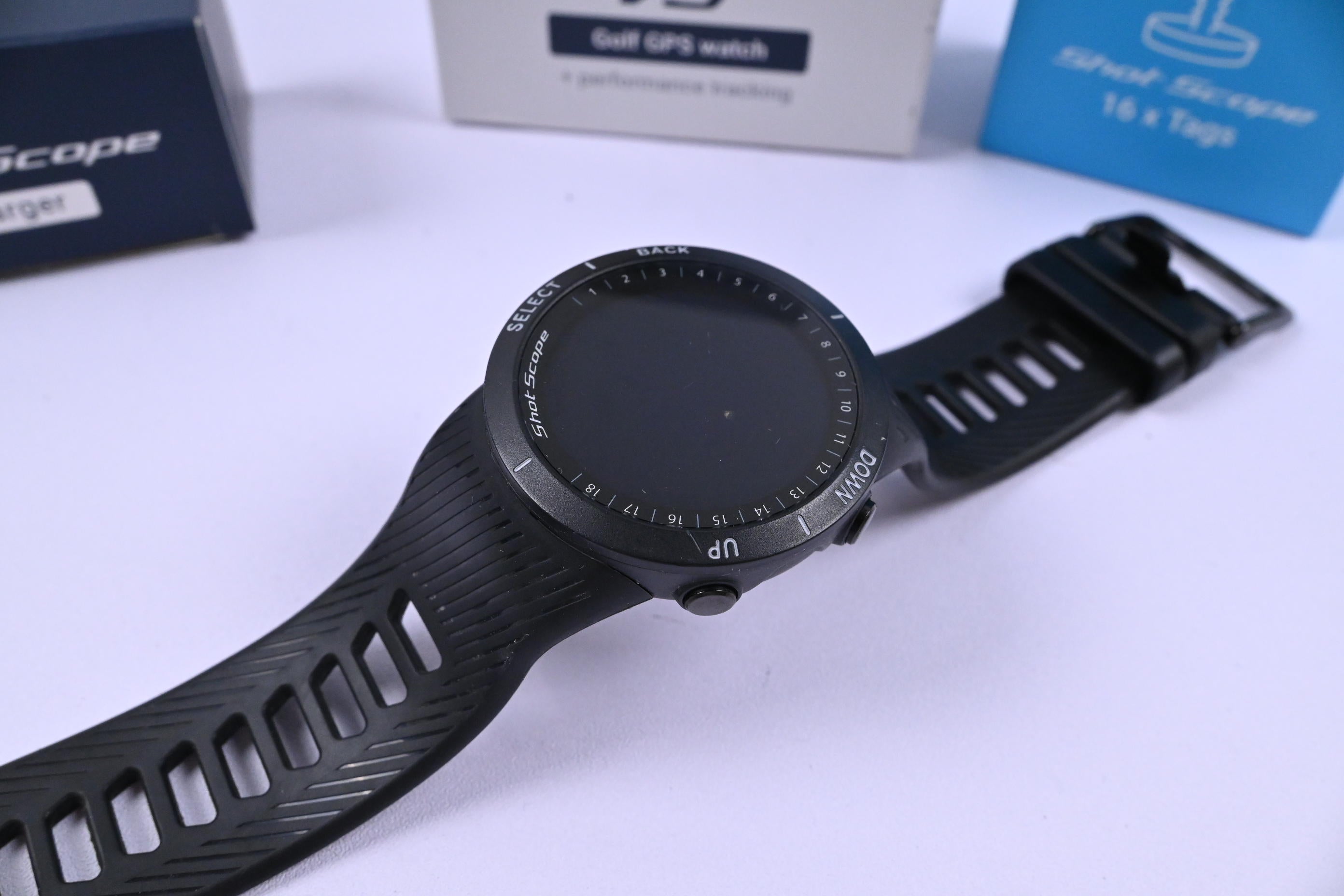 Shotscope V5 / GPS Watch / Includes Tracking Tags