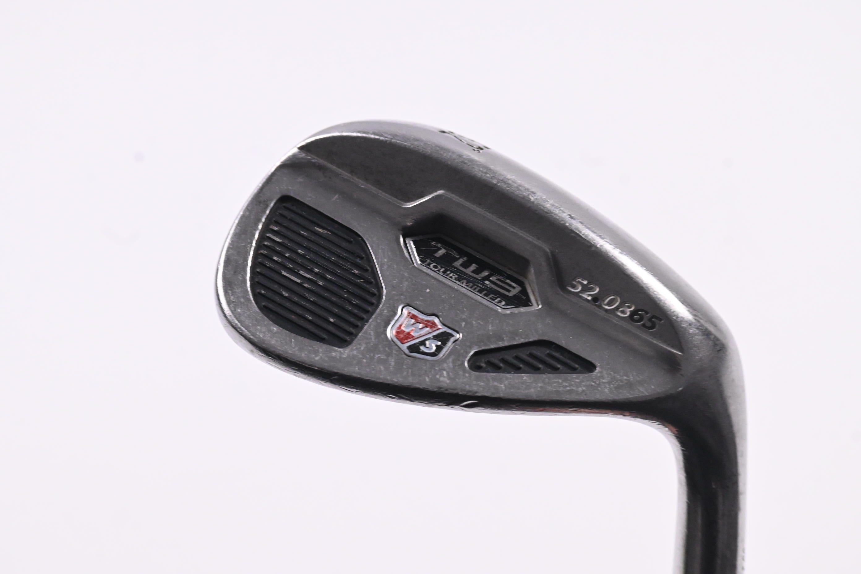 Wilson TW9 Gap Wedge / 52 Degree / Wedge Flex Dynamic Gold Shaft