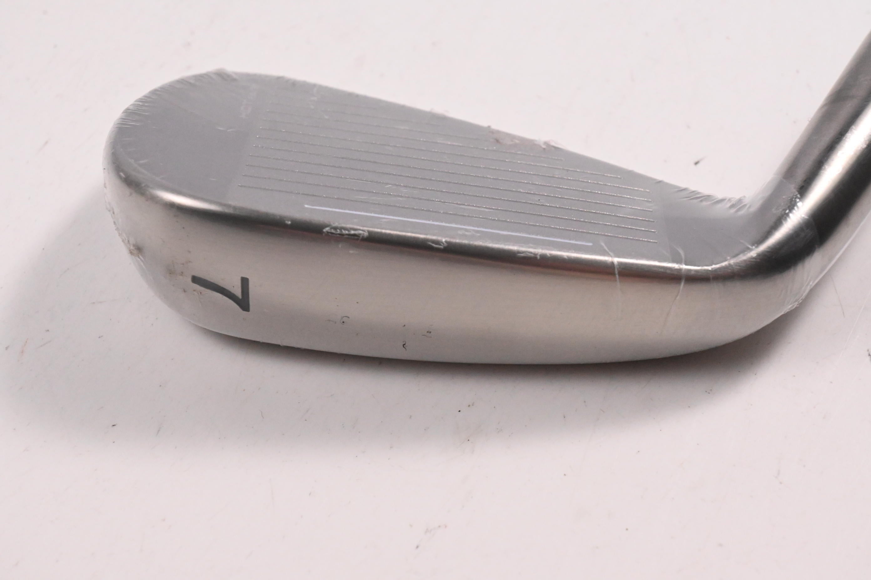 Cobra DS-Adapt #7 Iron / Regular Flex KBS Tour Lite Shaft