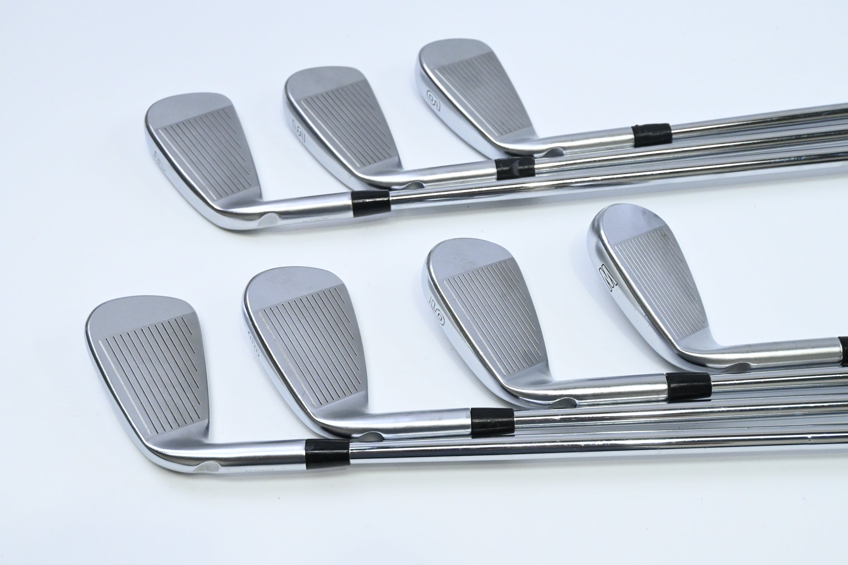 Ping i210 Irons / 4-PW / Black Dot / Stiff Flex Dynamic Gold 105 S300 Shafts