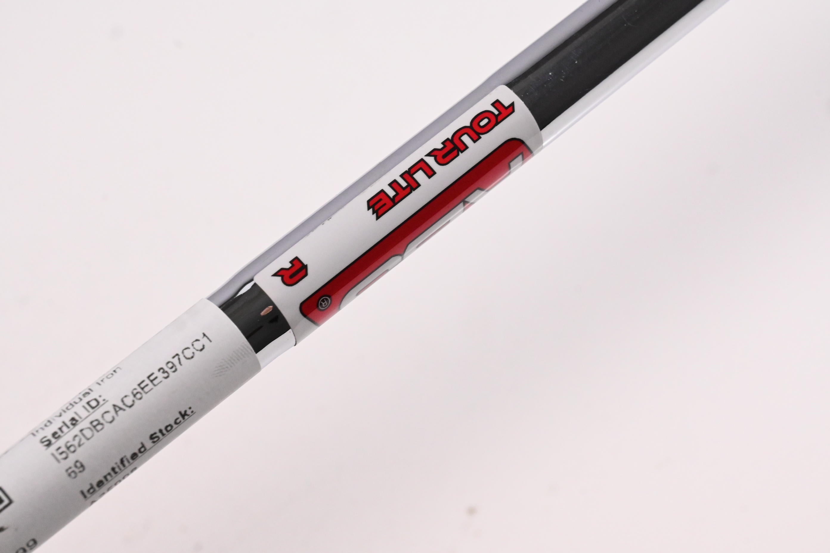 Cobra DS-Adapt #7 Iron / Regular Flex KBS Tour Lite Shaft