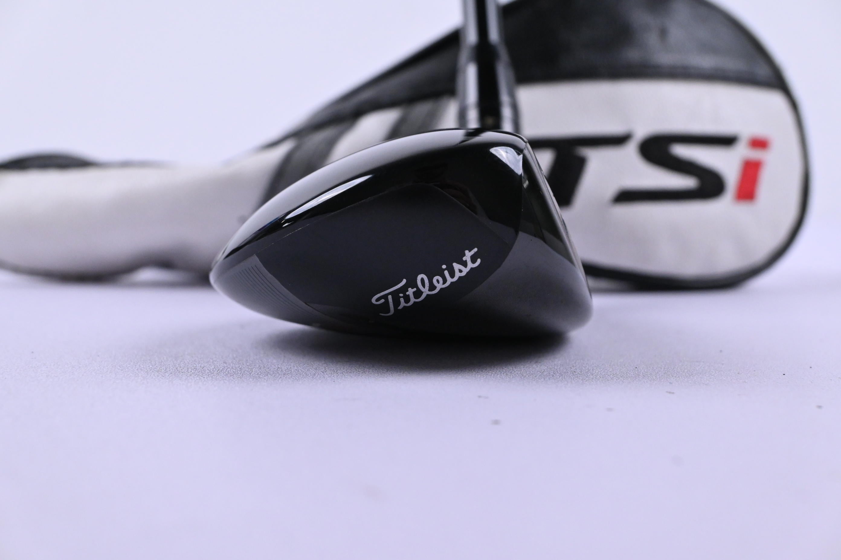Titleist TSi2 #4 Hybrid / 21 Degree / Stiff Flex Tensei AV Raw Blue 65 Shaft