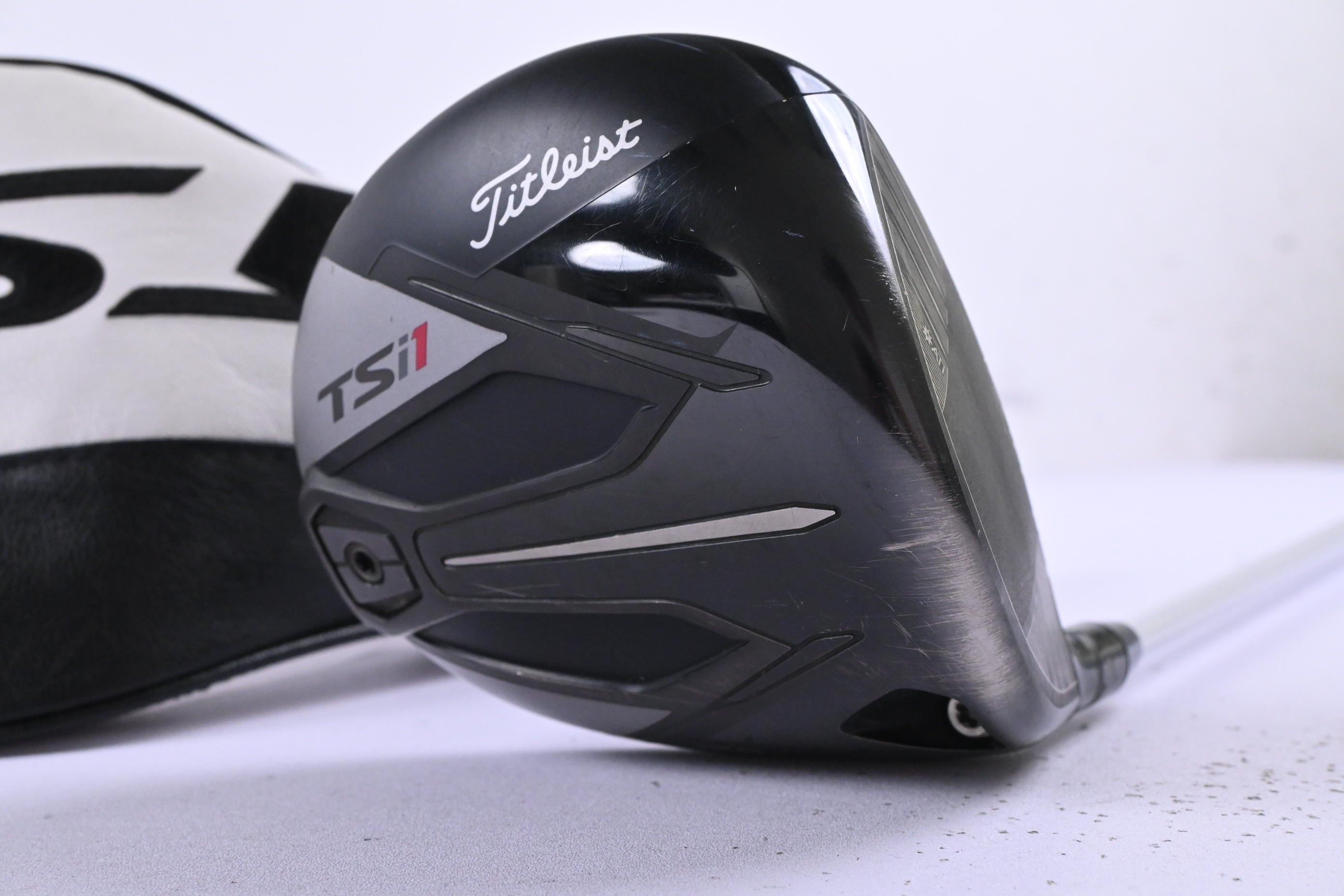 Titleist TSi1 Driver / 12 Degree / Regular Flex Aldila Ascent 40 Shaft